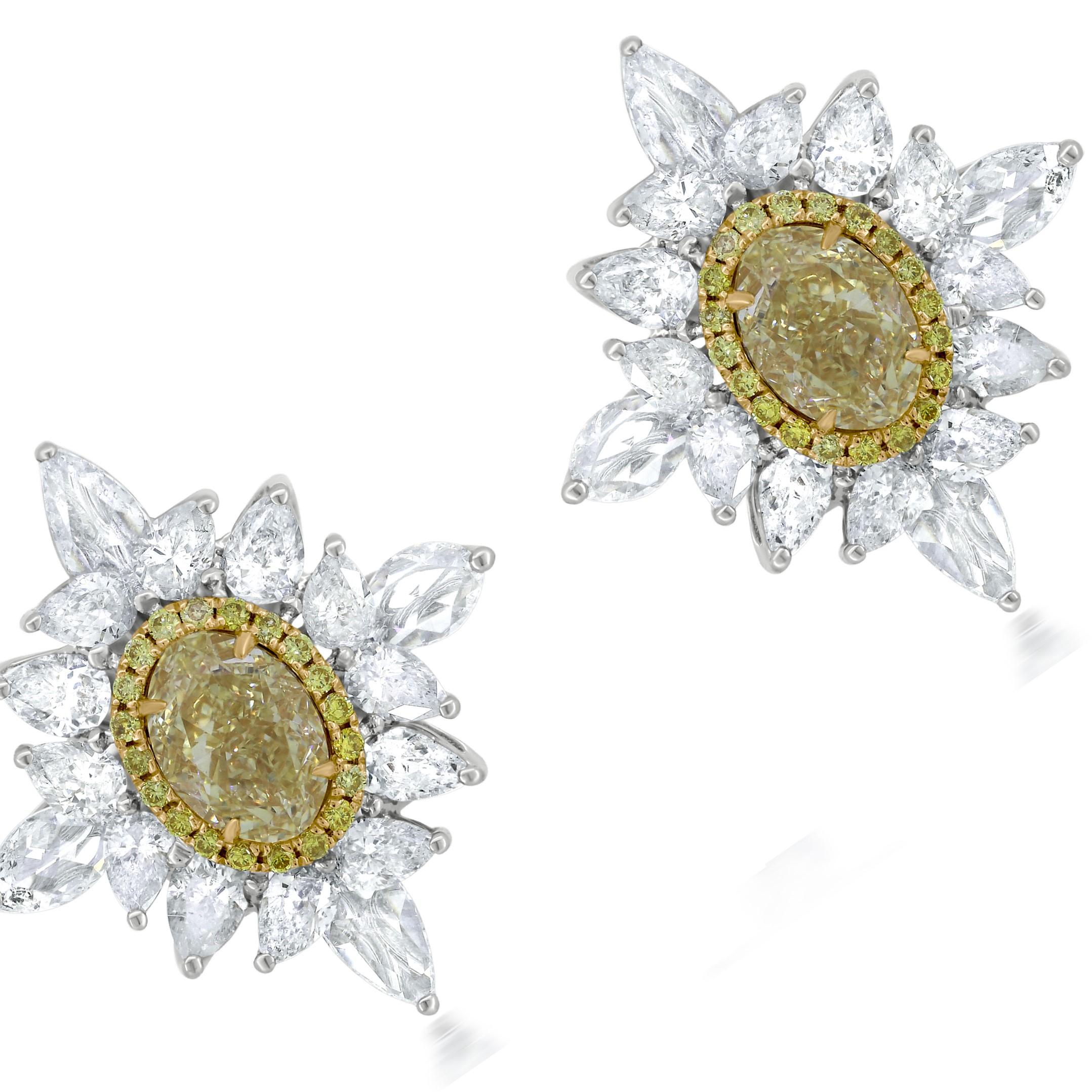 Contemporary Nigaam 3.18 Carat T.W. Diamond Flower Stud Earrings in 18k White and Yellow Gold