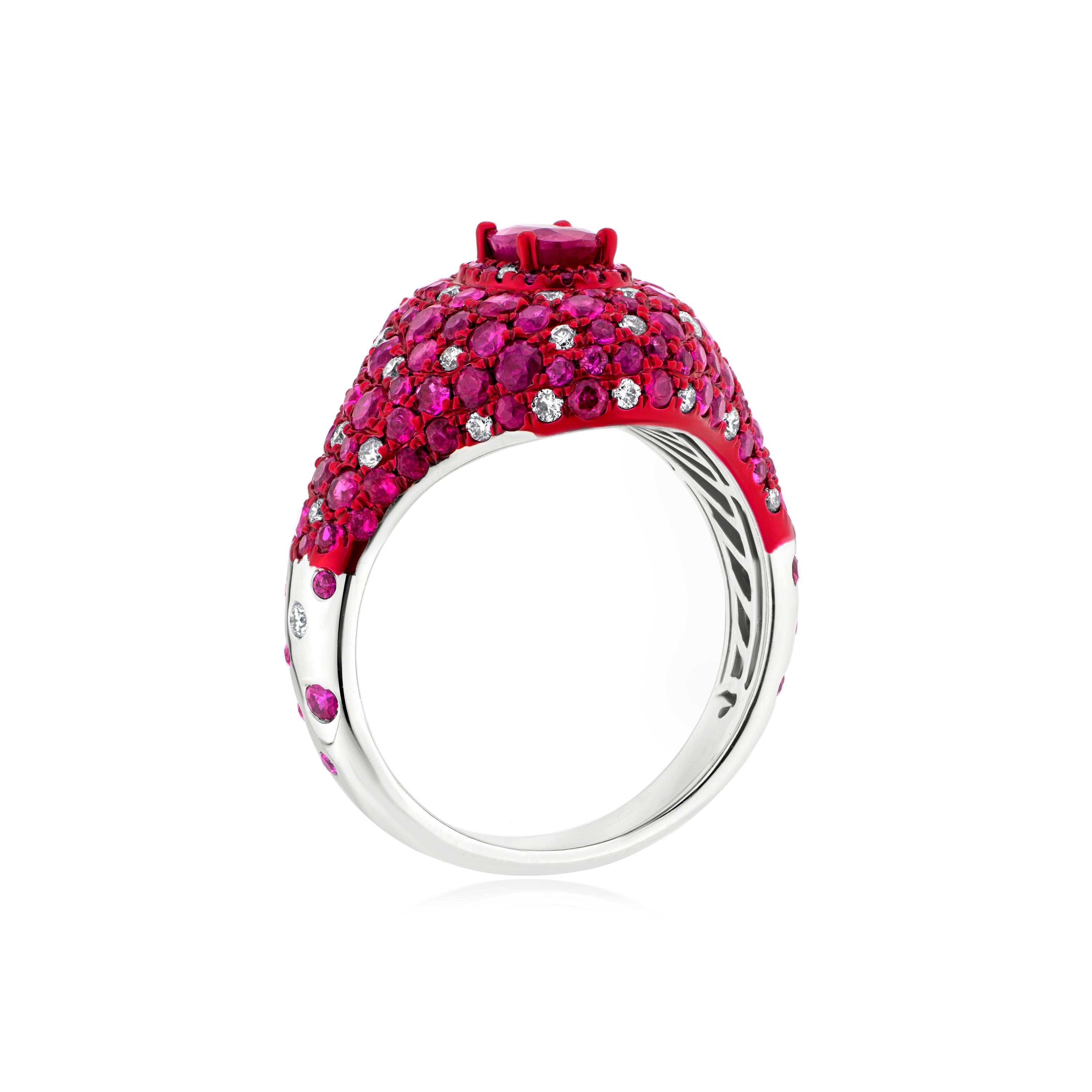 Nigaam 3.25 Ctw. Rubin/VS Diamantring Größe 7 in 18K Weißgold mit rotem Rhodium (Zeitgenössisch) im Angebot