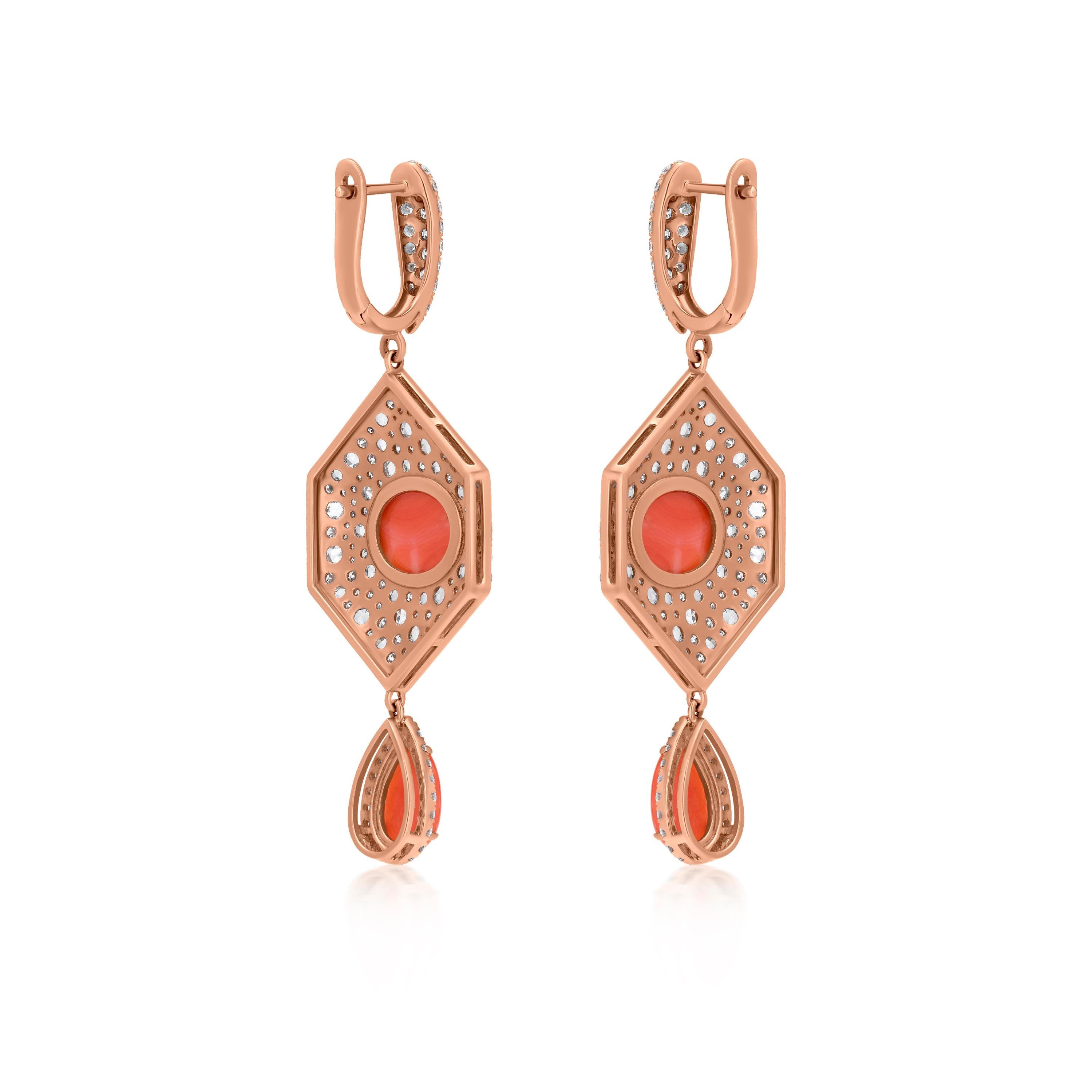 Nigaam 8.66 Cttw, Peach Coral, Red Coral and Diamond Dangle Earrings in 18K Gold In New Condition In New York, NY
