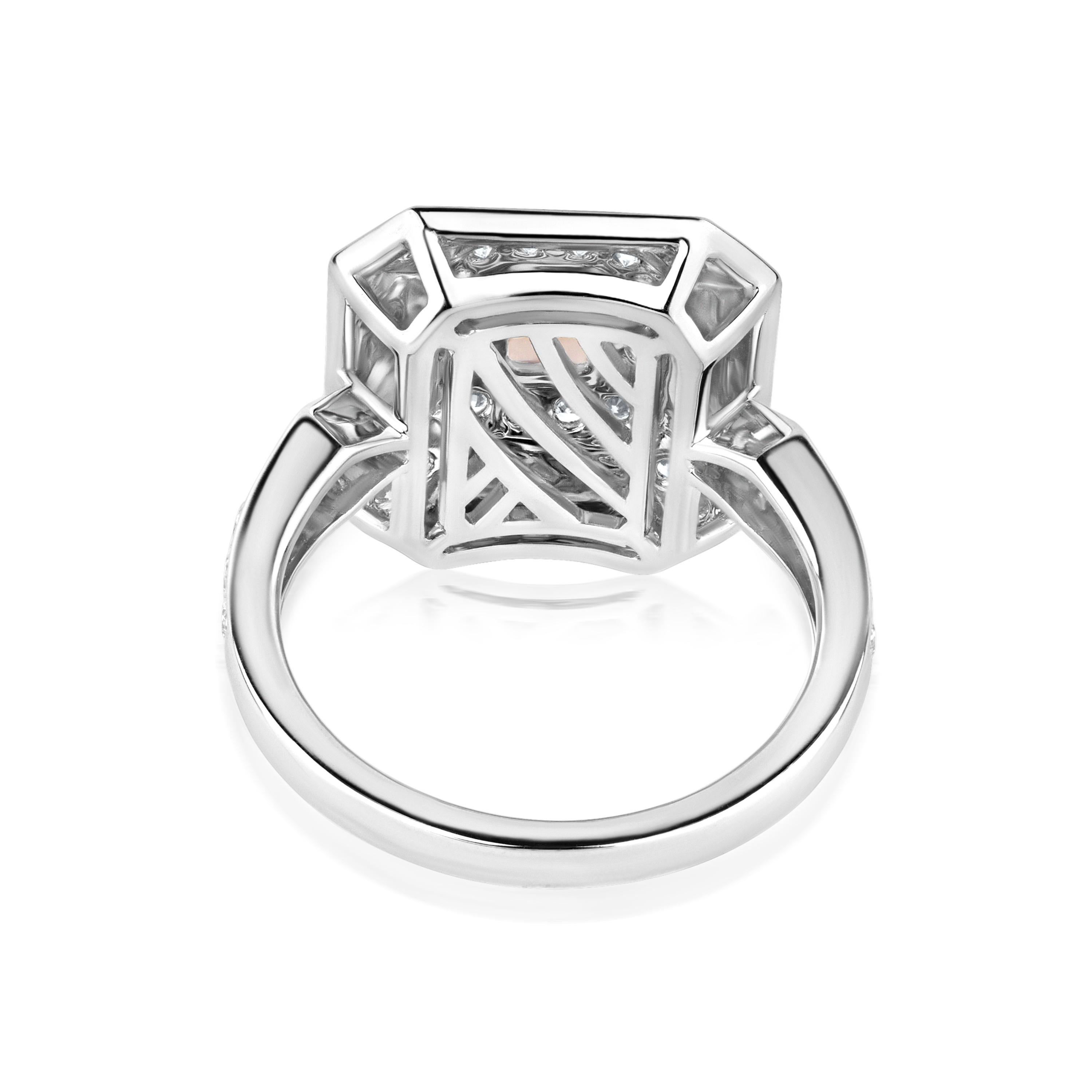 Women's or Men's Nigaam Art Deco 1.25 Ctw. Morganite/VS Diamond Ring Size 7 in 18K White Gold For Sale