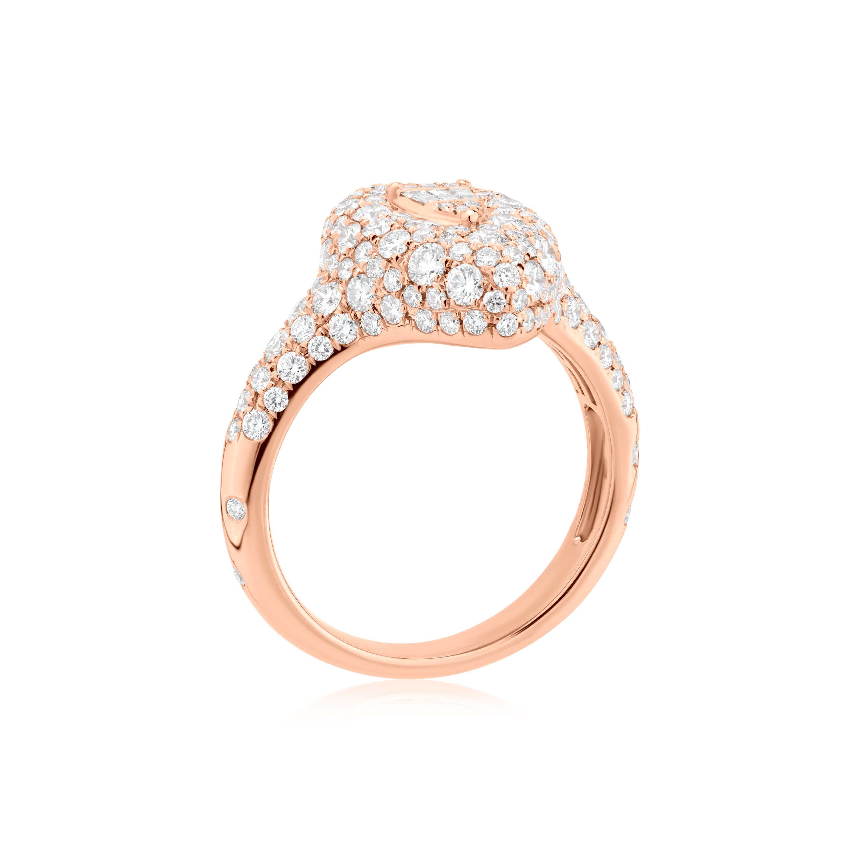 Contemporaneo Nigaam Blushing Shield 1,9 carati. Anello a cupola con pavé di diamanti misura 7 in oro rosa 18 carati in vendita