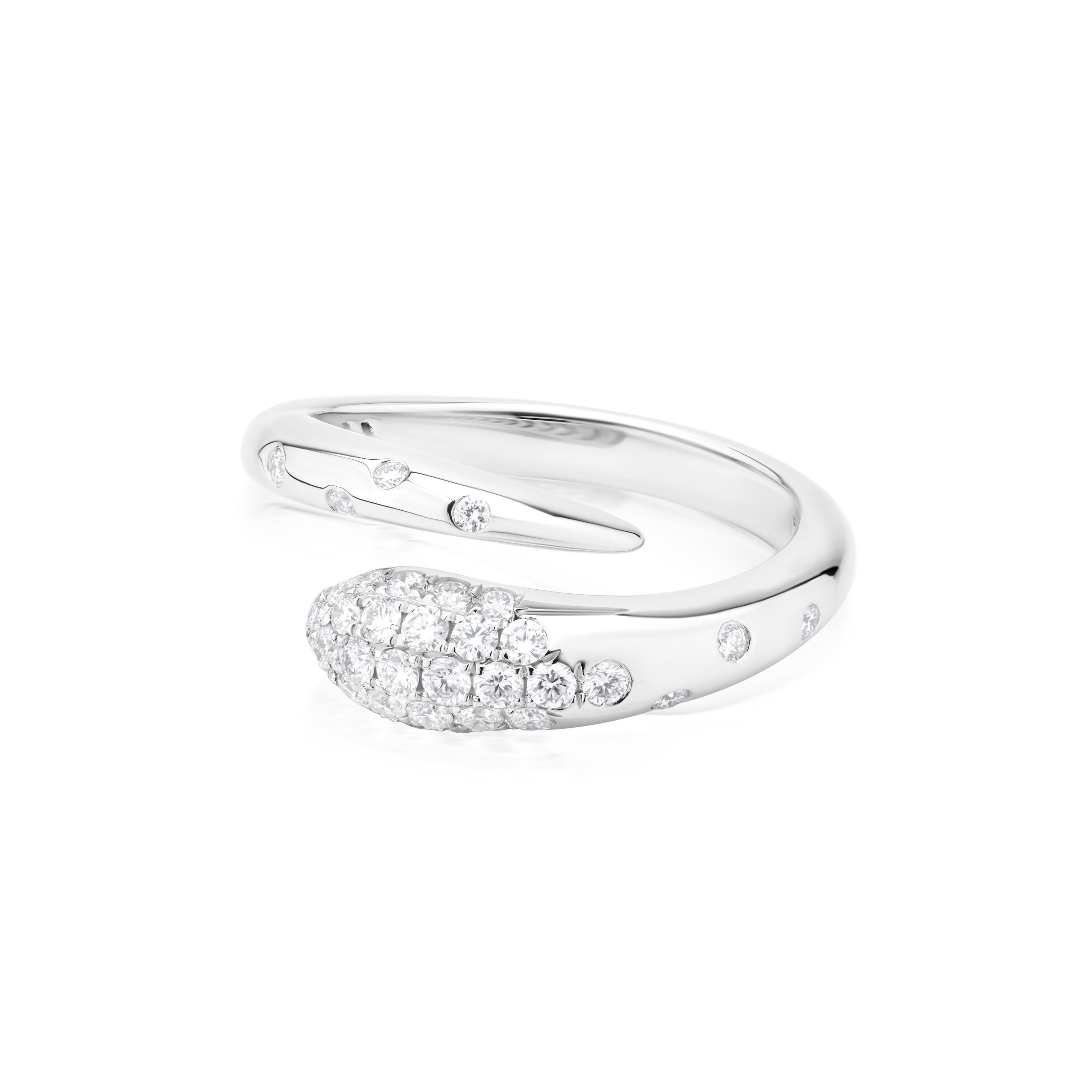 Nigaam Serpens Diamant Spiralring Größe 7 in 18K Weißgold (0,45 Karat, G/VS1) (Zeitgenössisch) im Angebot