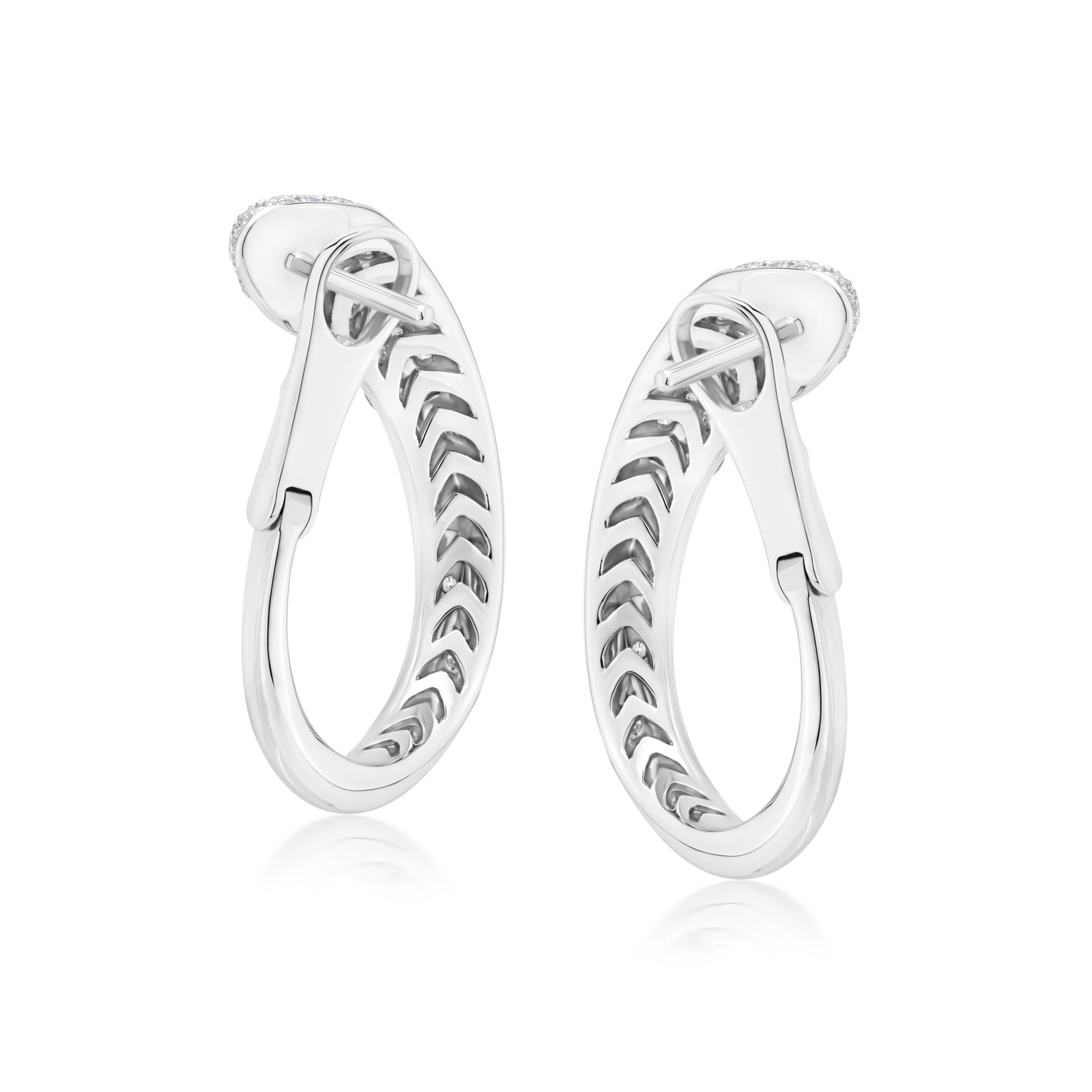 Contemporain Créoles Nigaam Serpens en or blanc 18 carats (1,16 ct, GH/VS) en vente
