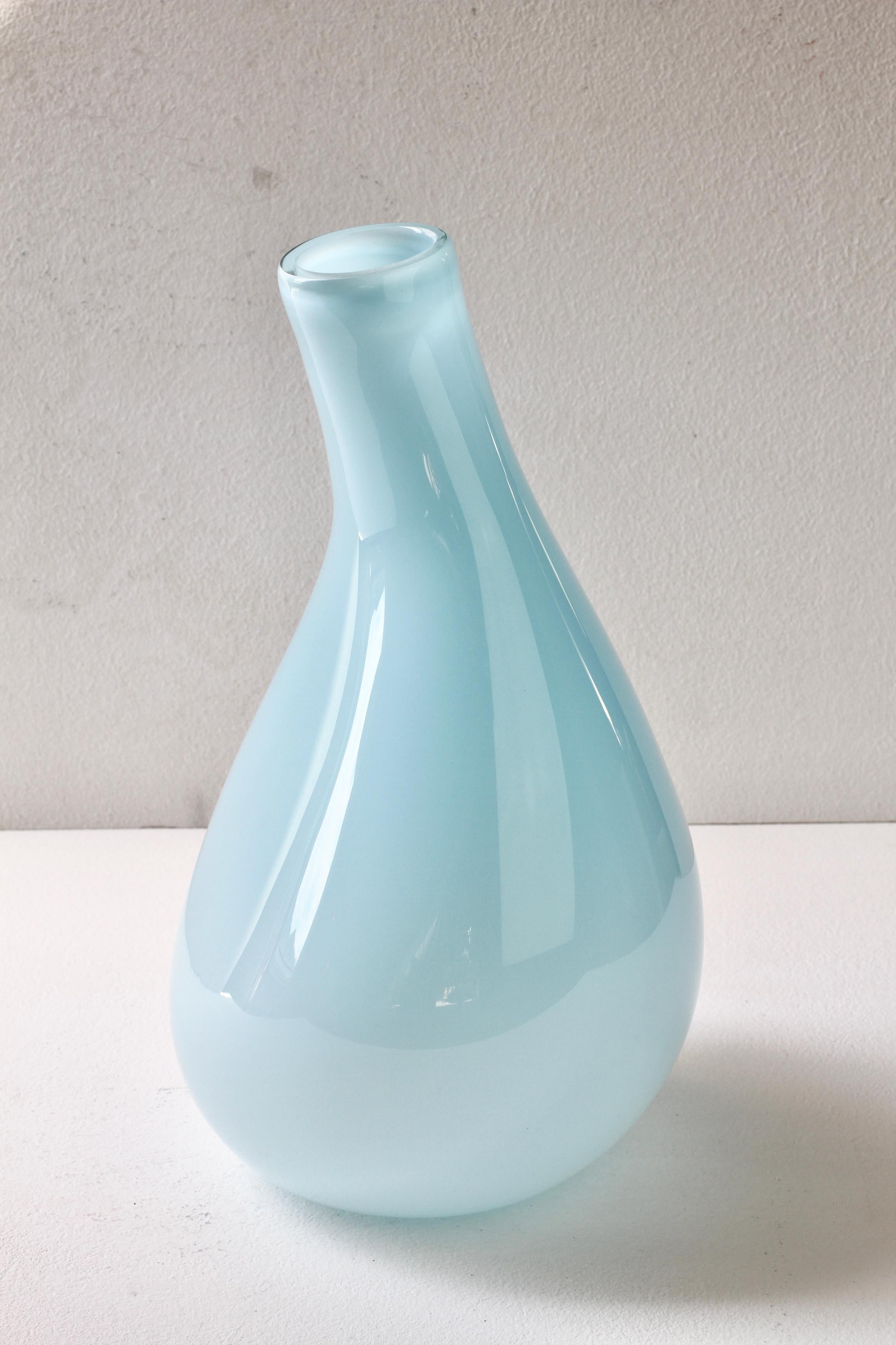 Nigel Coates pour Salviati - Grand vase surdimensionné en verre de Murano bleu italien en vente 10