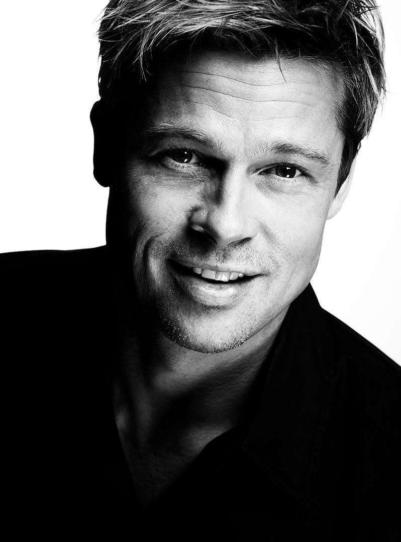 Black and White Photograph Nigel Parry - Portrait de Brad Pitt, tirage d'archive en édition limitée, 21st Century