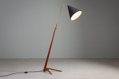 Lampada da terra Nigel Walters in nero e teak Hagoort