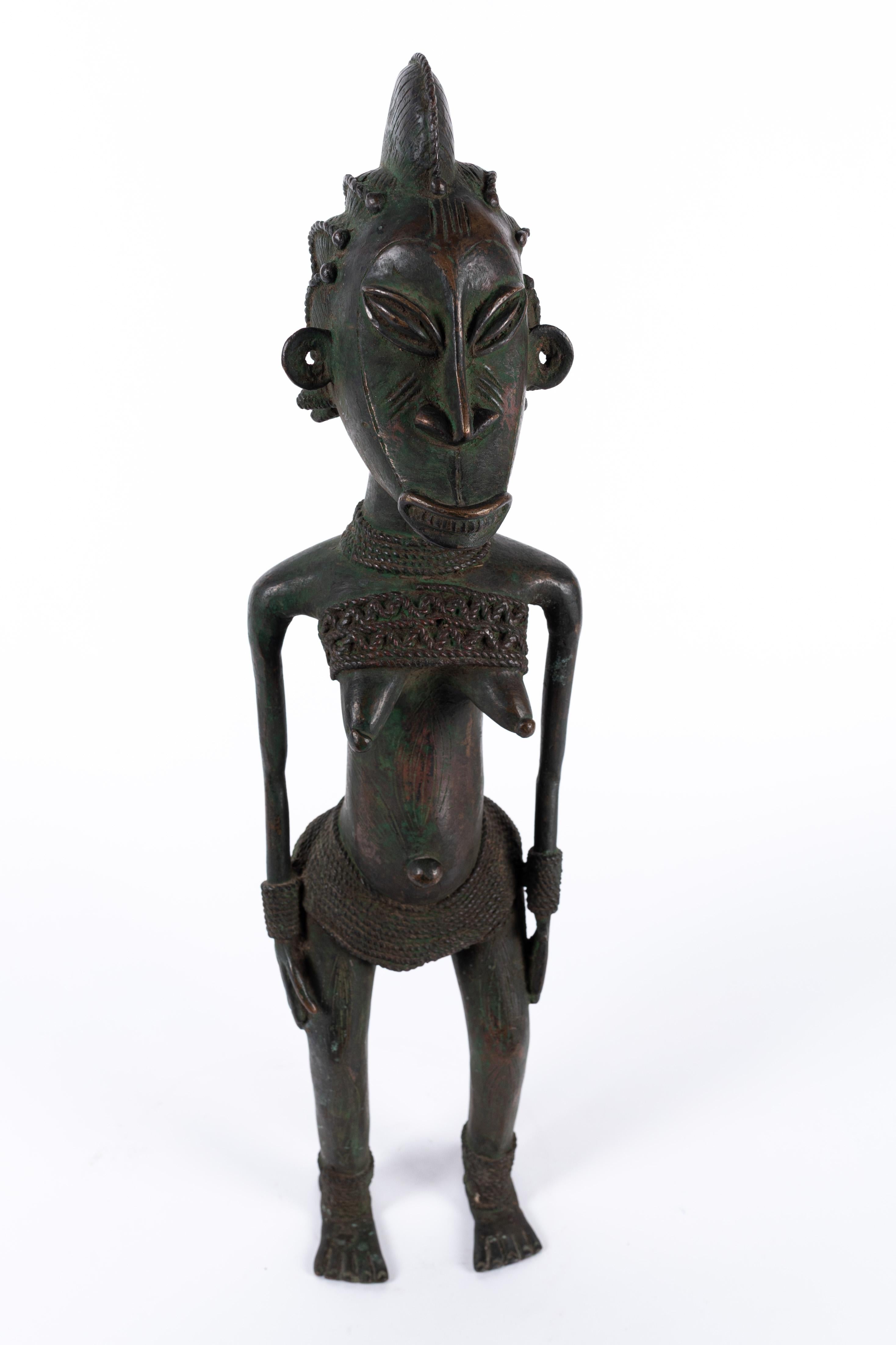Nigerianische Igbo-Ukwu Bronzestatue (19. Jahrhundert) im Angebot