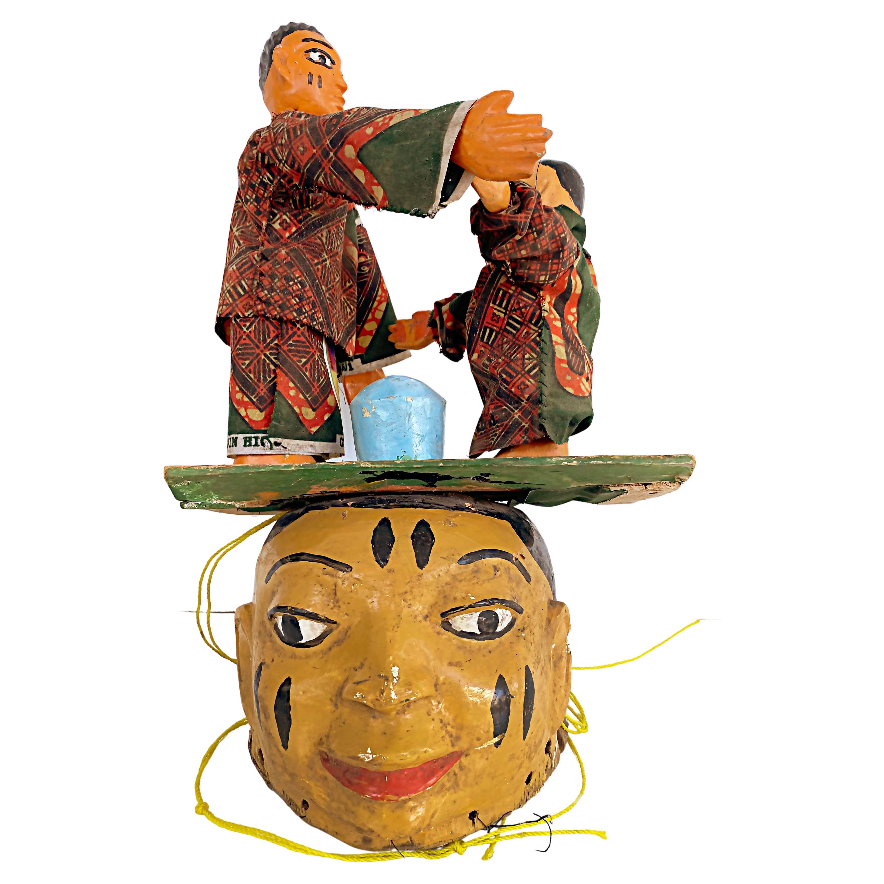 Masque de coiffeuse nigériane en daim Yoruba, Marionettes qui ont dansé
