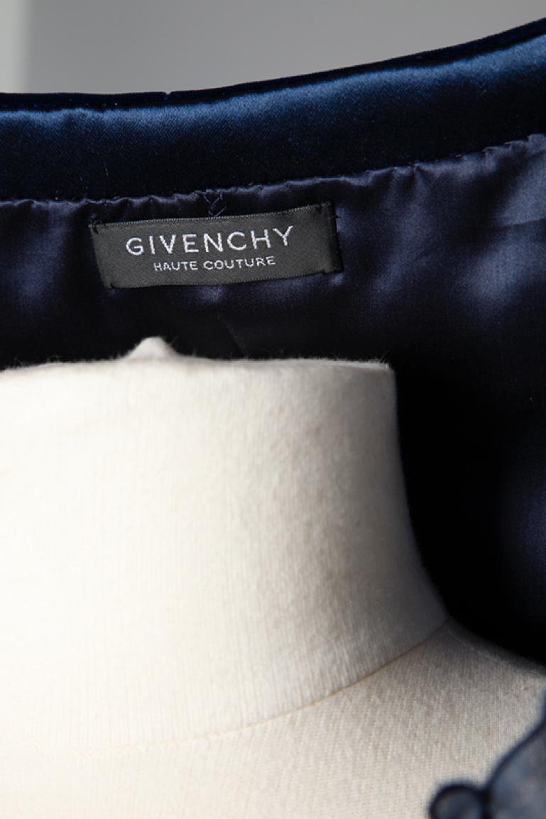 Combinaison jupe de nuit en velours de soie et satin de soie bleu nuit Givenchy Haute-Couture numérotée en vente 3