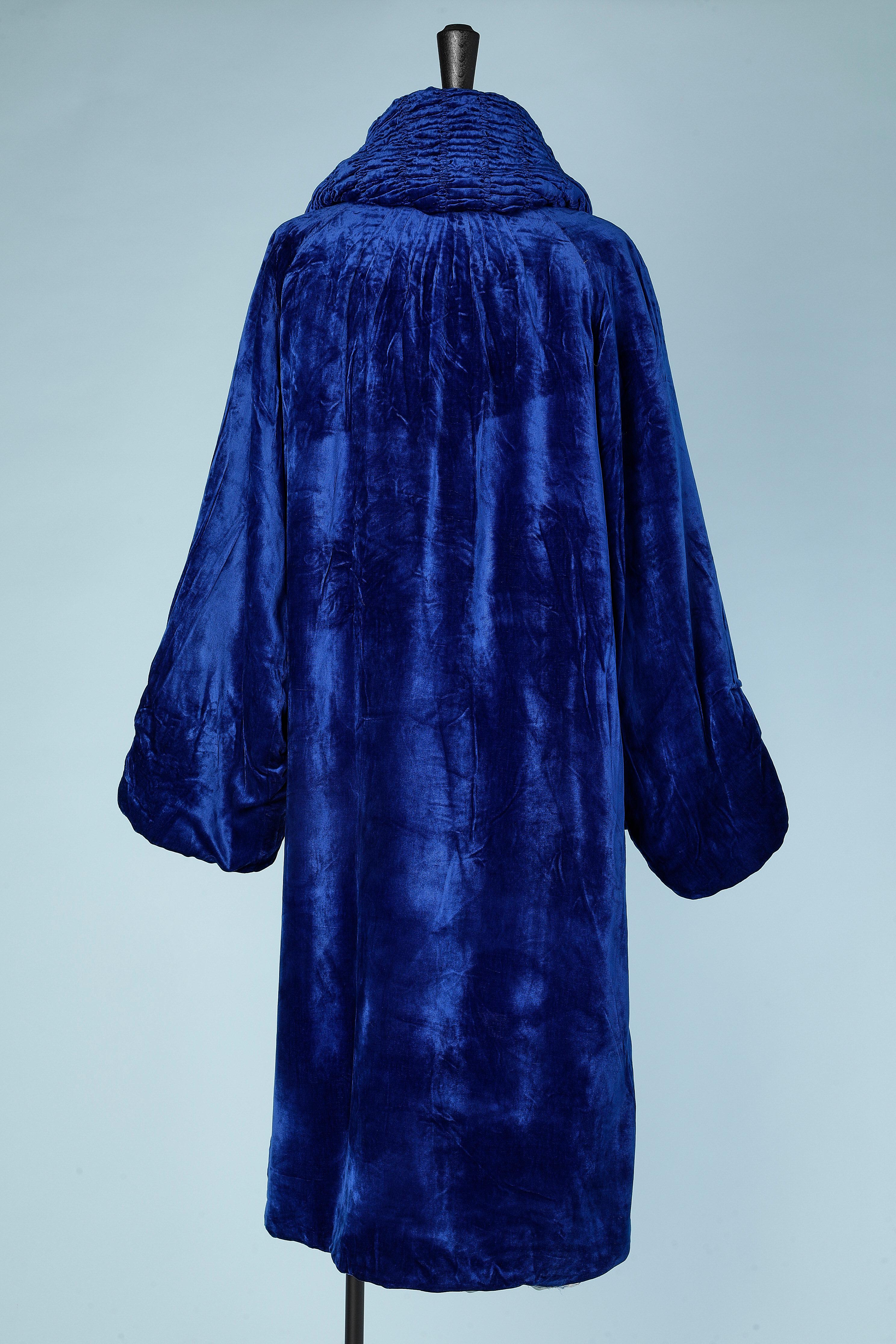 Blue Night blue silk velvet Opera coat Circa 1920's 