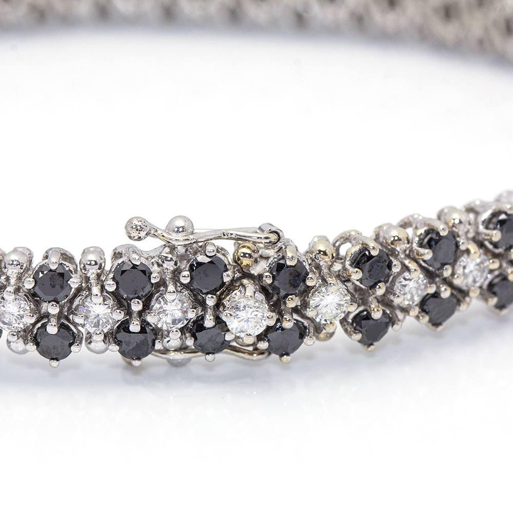 NIGHT Bracelet in Diamonds and White Gold. In New Condition For Sale In BARCELONA, ES