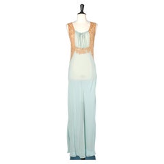 Night gown in pale blue silk chiffon with beige lace appliqué Circa 1920