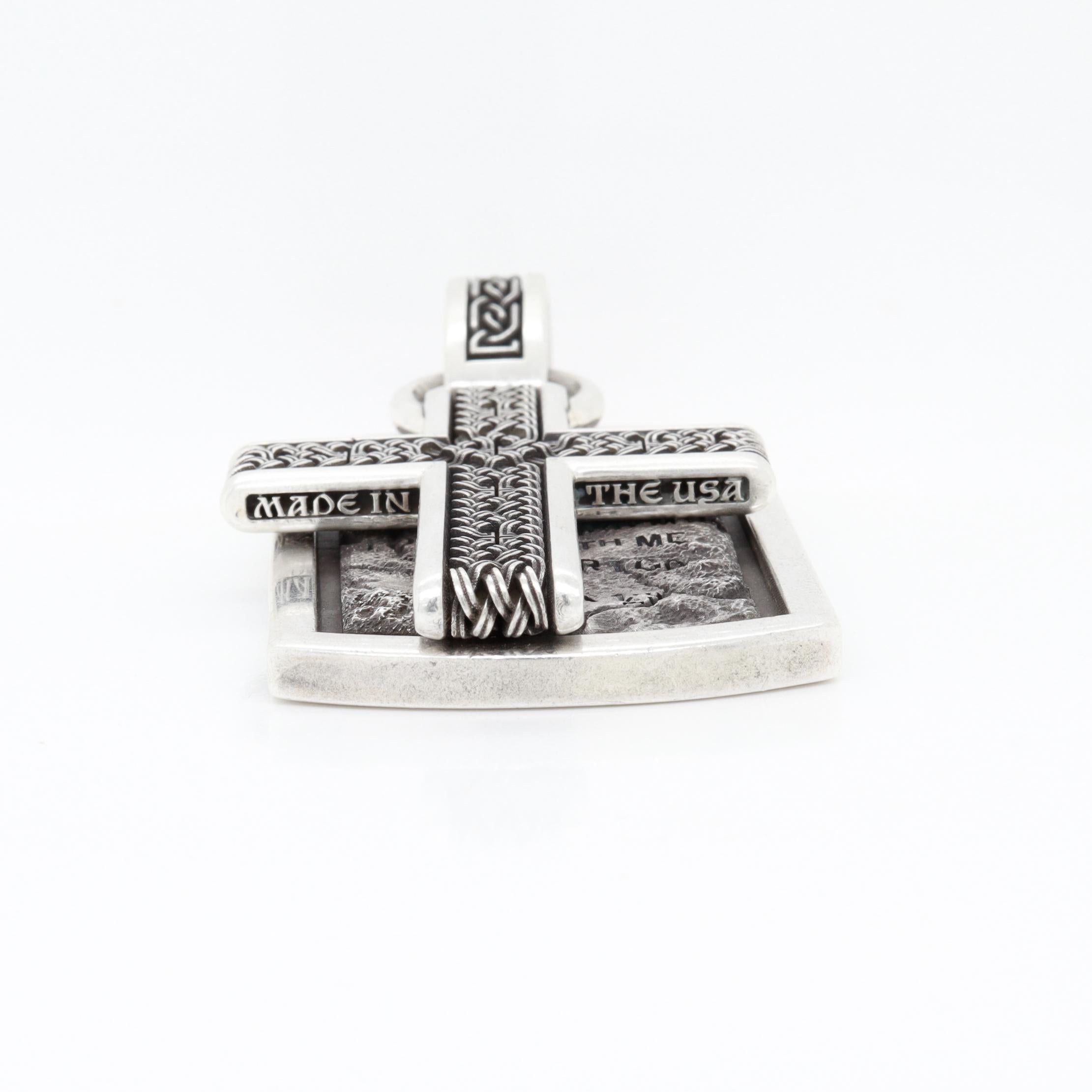 Ciondolo per collana e croce Joshua in argento Sterling Night Rider in vendita 8