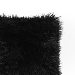 Cojín de piel de oveja negra de Muchi Decor, Made in Italy