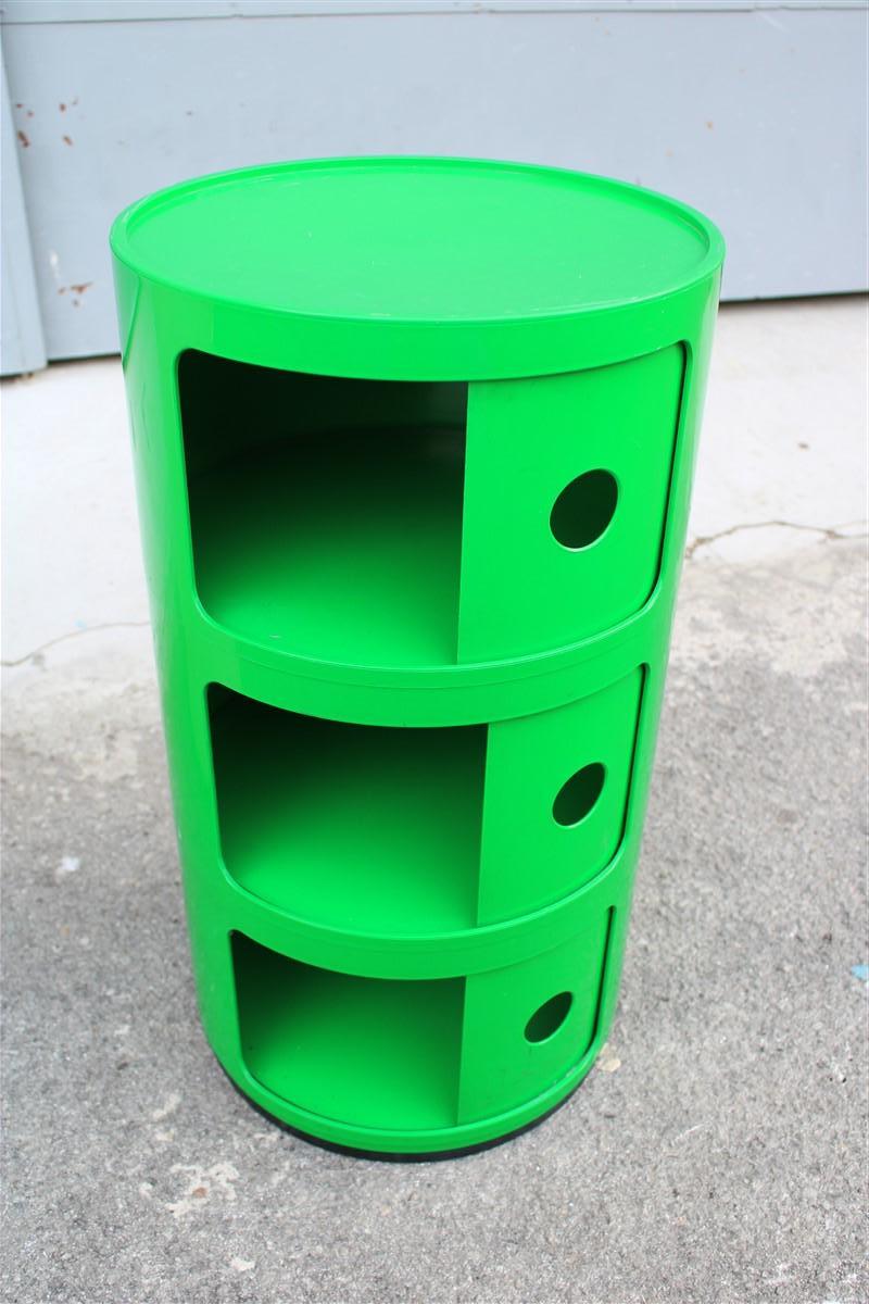 Night Stand Anna Castelli Ferreri for Kartell Green Round Made in Italy 1960 In Good Condition In Palermo, Sicily