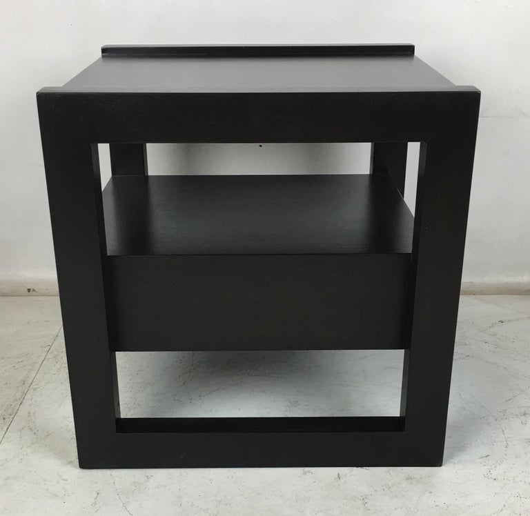 Mid-Century Modern Night Stand or End Table by Paul Laszlo For Sale