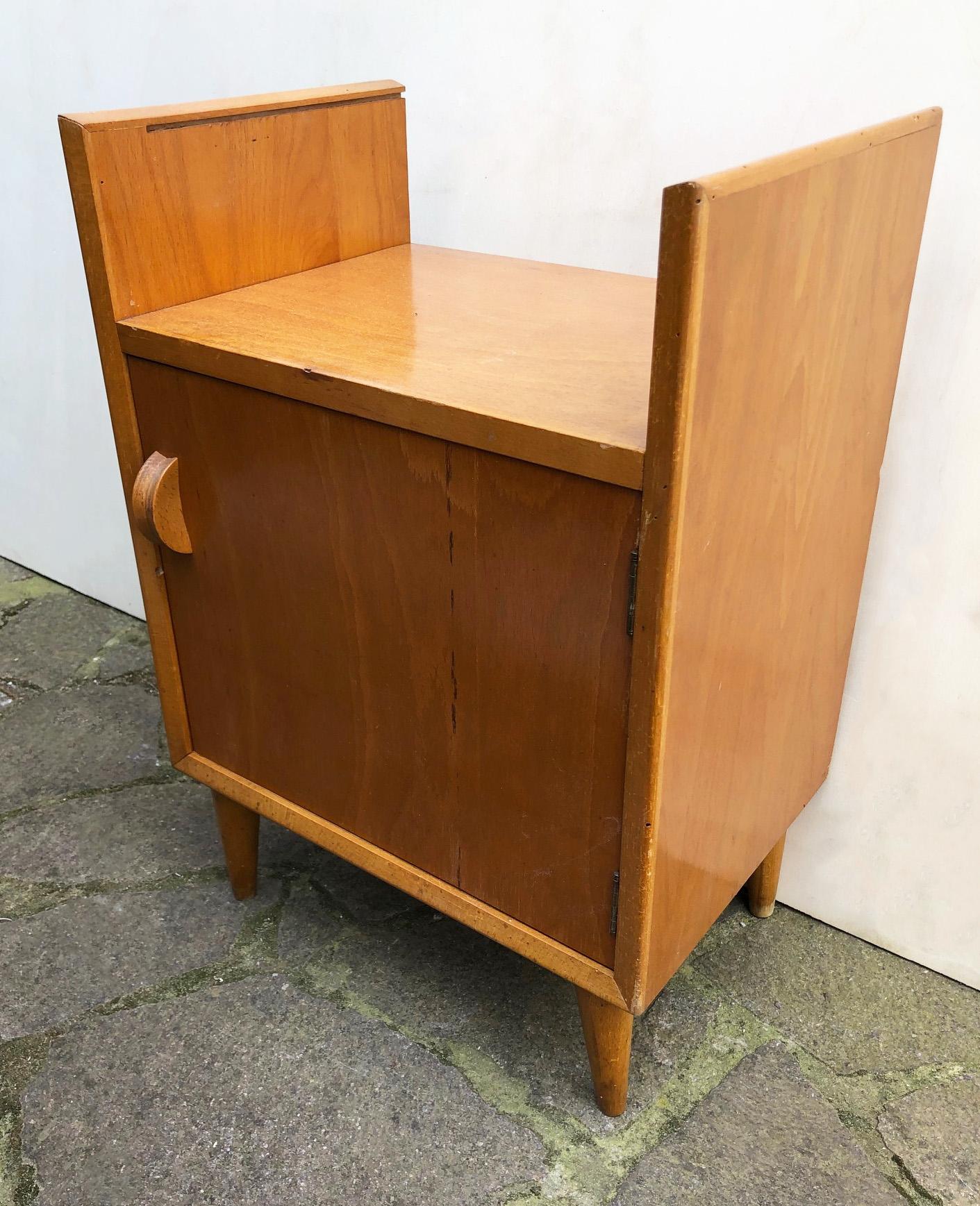 Mid-Century Modern Night Stands from 1970 in Beech, Honeycomb, Natural Color, Scandinavian Design For Sale