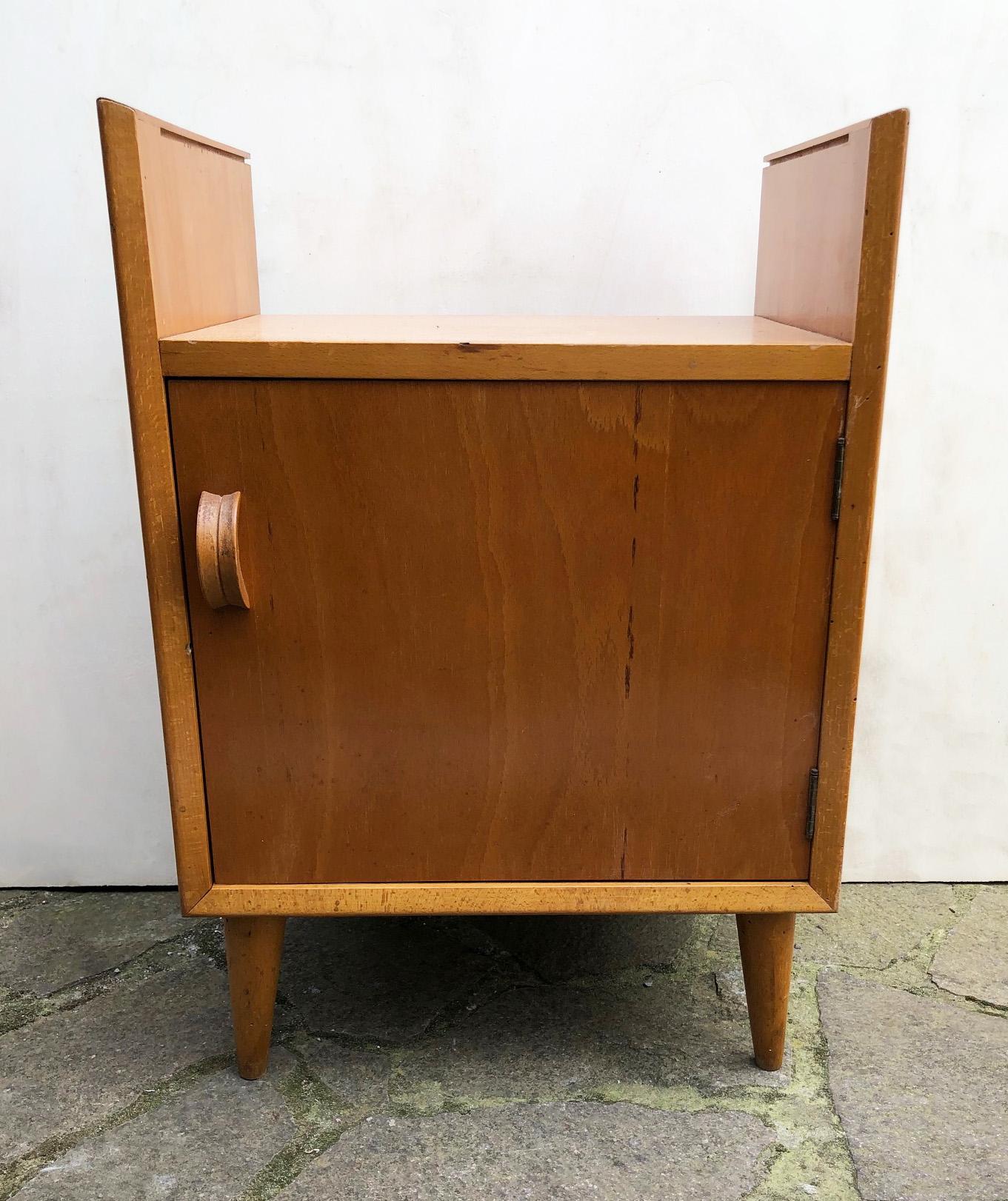 Italian Night Stands from 1970 in Beech, Honeycomb, Natural Color, Scandinavian Design For Sale