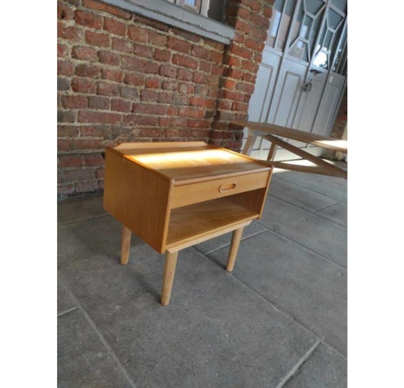 Nightstand in Teak Wood Light Brown, Denmark, 1960
The nightstand will be delivered perfectly restored and finished with natural oils and waxes.

Additional information:
Country of Manufacture – Denmark
Design Period- 1960
Production Period –