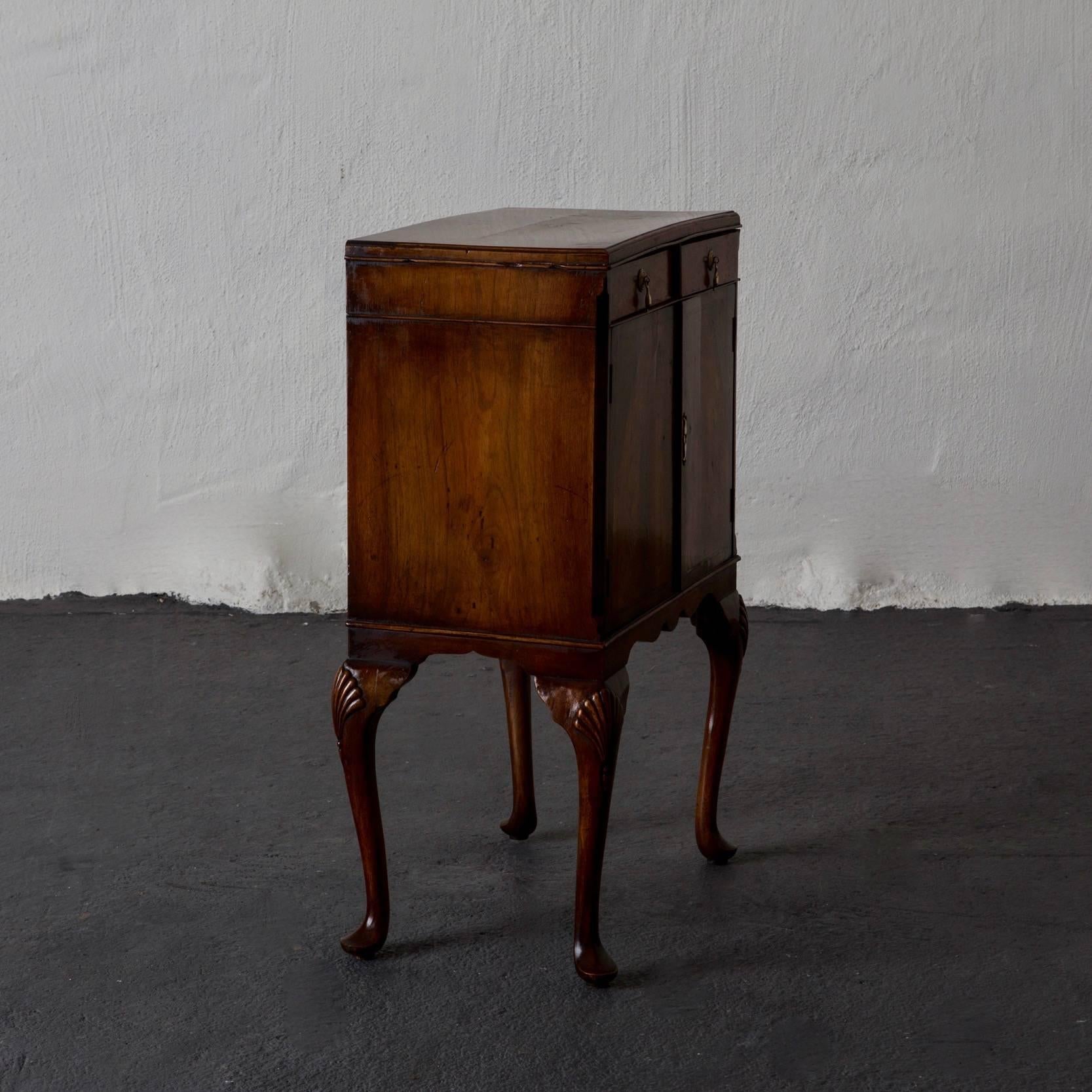 Nightstand Side Table Italian Rococo Light Wood, Italy In Good Condition In New York, NY