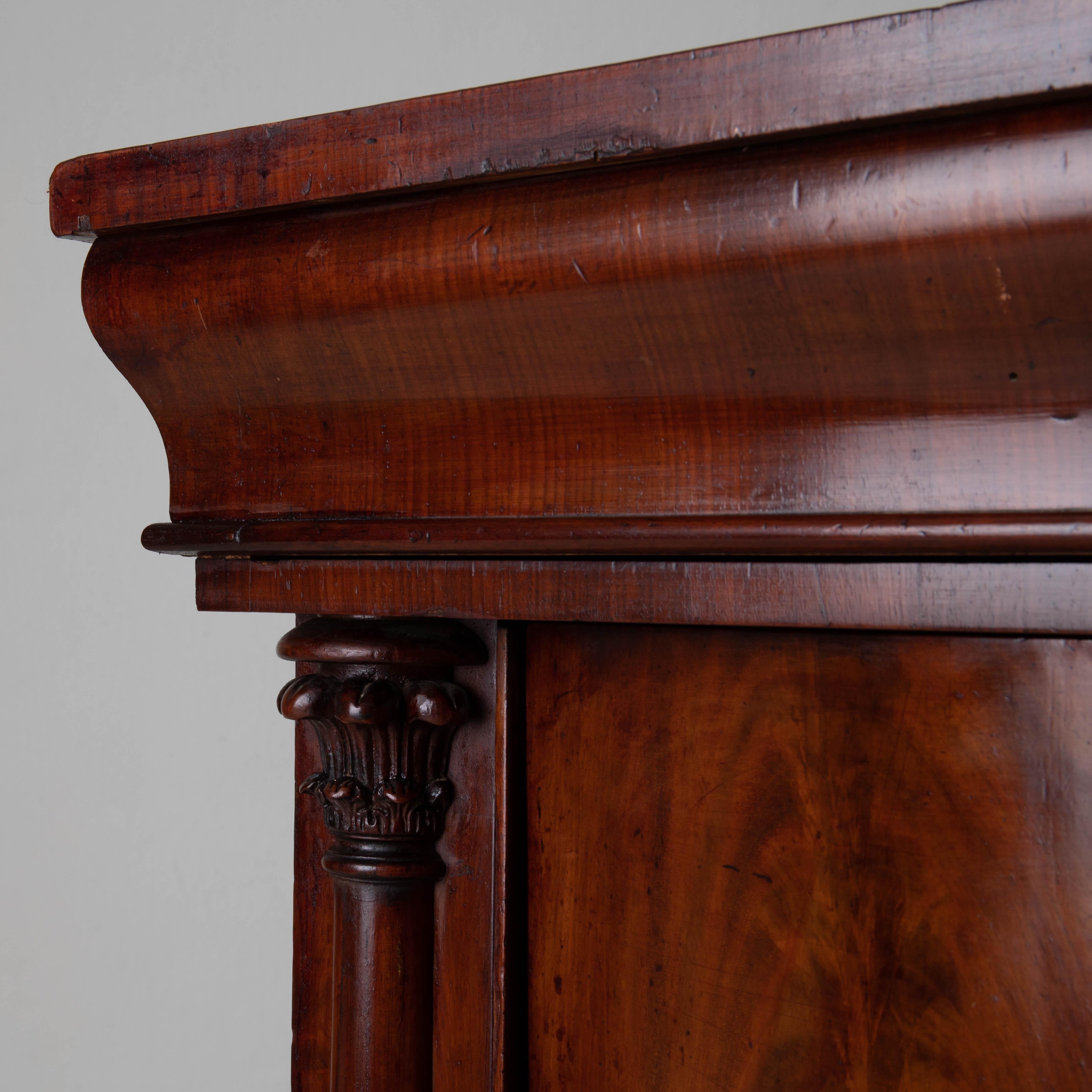 Nightstand Side Table Swedish Mahogany 19th Century Neoclassical Sweden In Good Condition For Sale In New York, NY