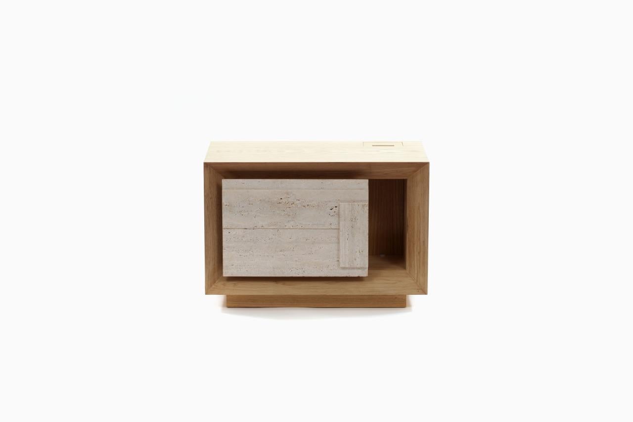 Arthur Casas
WYLLIS NIGHTSTAND TRAVERTINO NAVONA

The Drawer of the Wyllis line are covered with travertine. At first sight, each niche appears to have just one drawer, which once open reveals another, smaller drawer.

A cosmopolitan Brazilian –