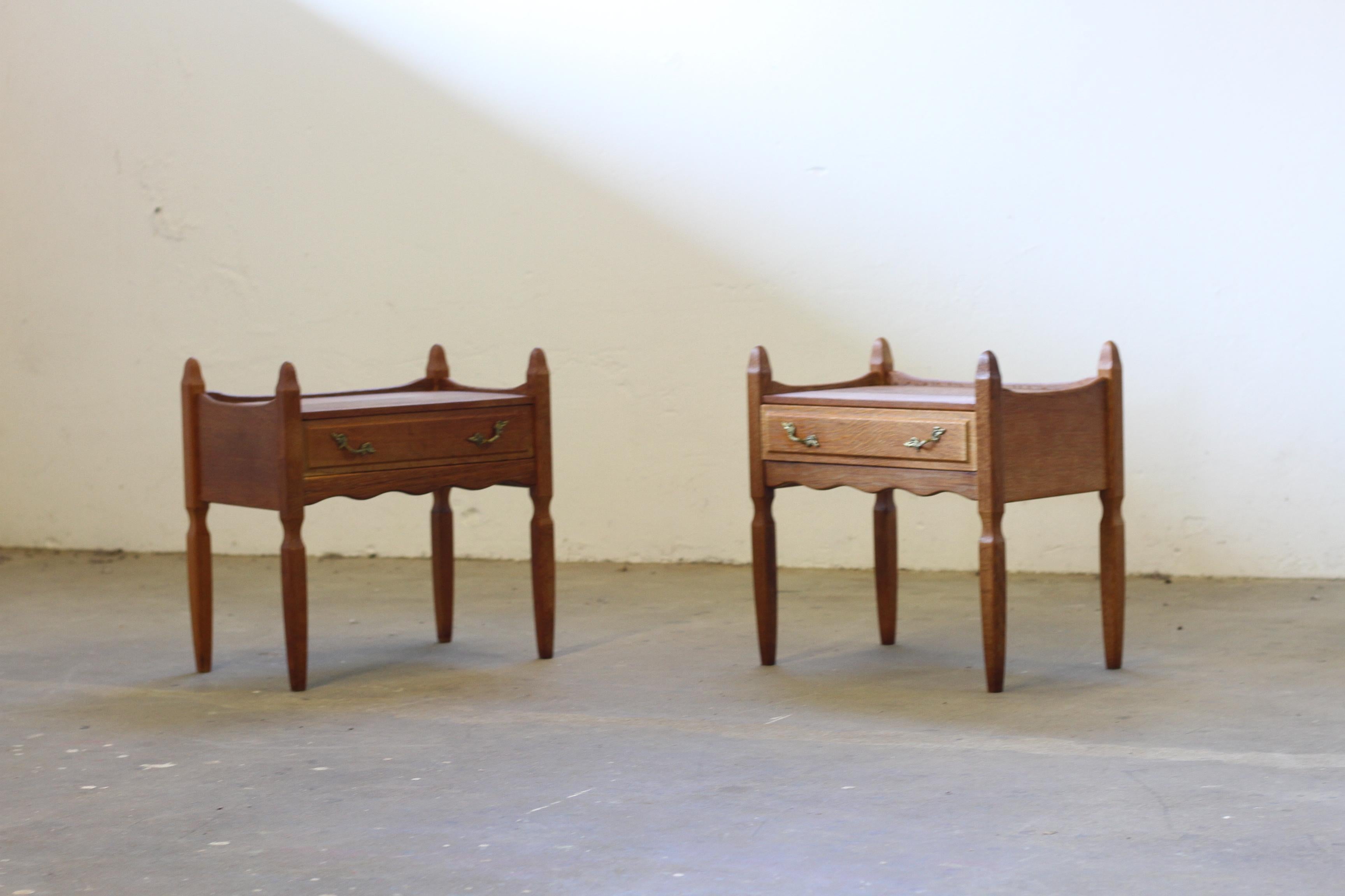 Nachttische, Nachttischchen in Oak Stil von Henning Kjærnulf, Dänemark, 1960er Jahre im Angebot 11
