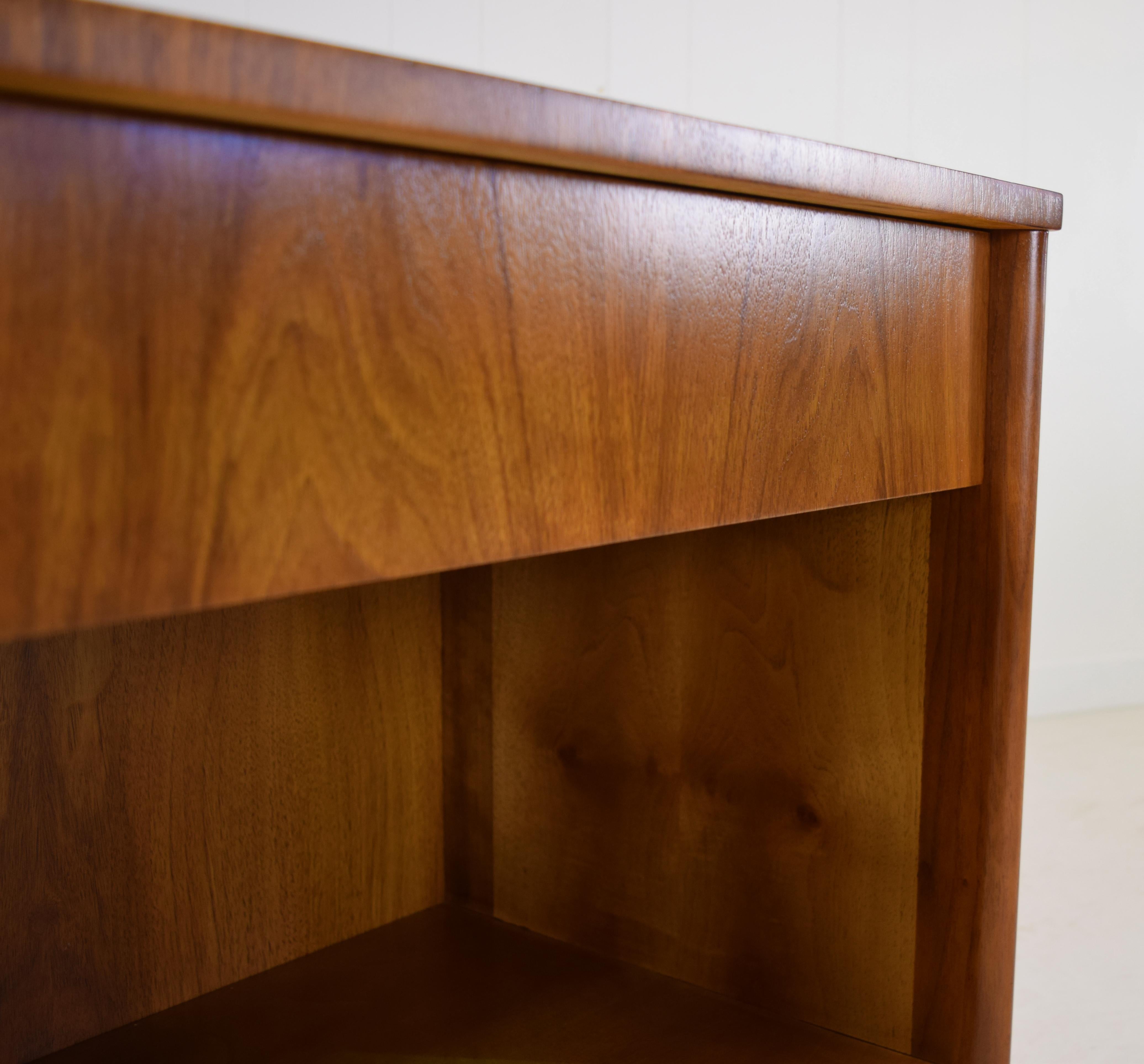 Mid-20th Century Nightstands by Dale Ford for John Widdicomb in Walnut