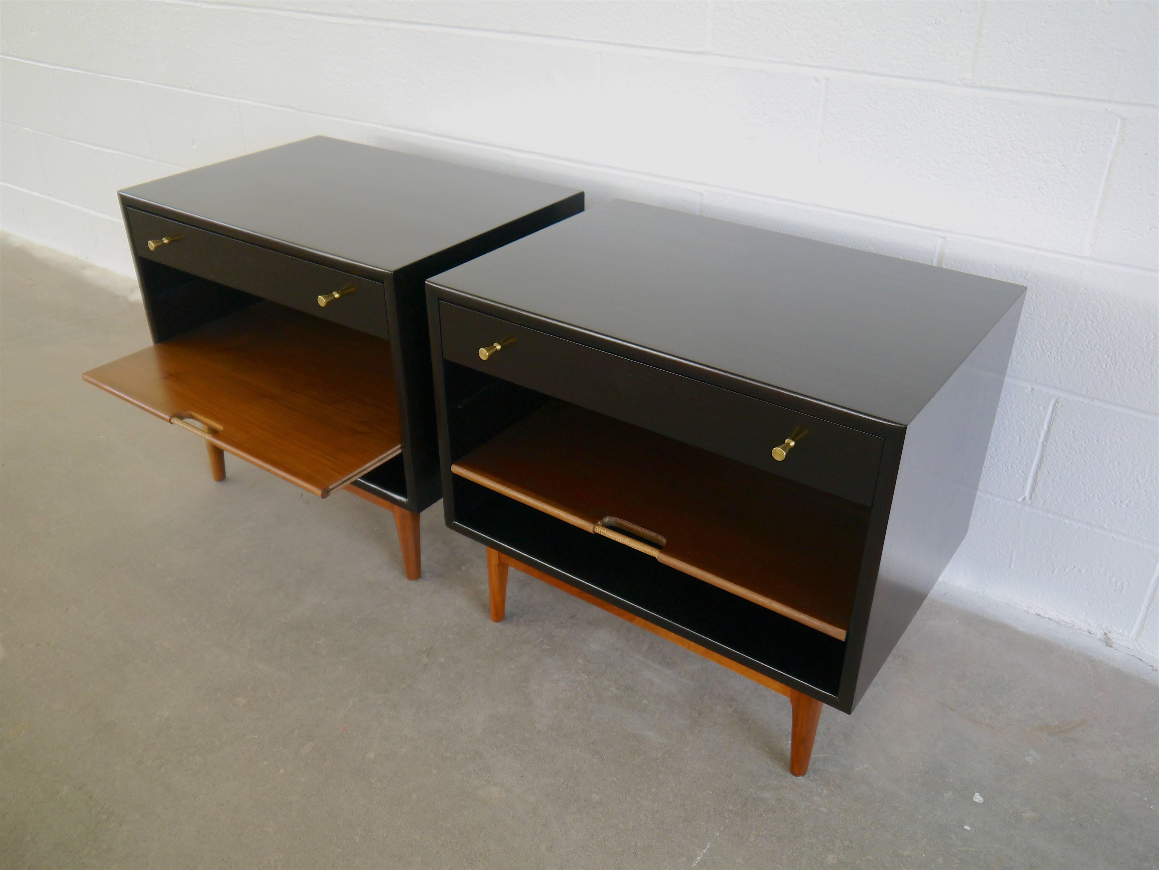 Nightstands by Kipp Stewart In Excellent Condition For Sale In Hadley, MA