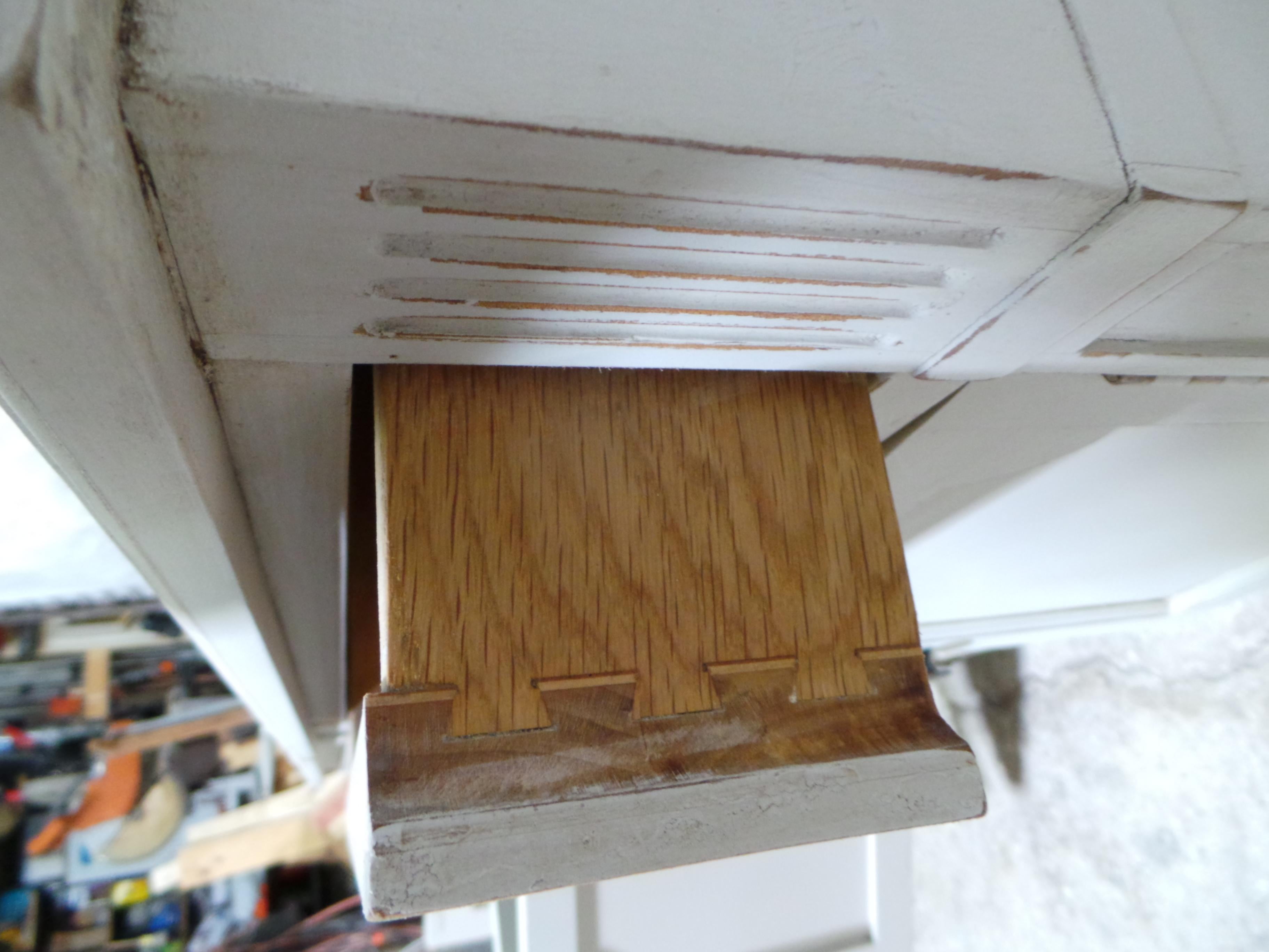 Legno Comodini in stile gustaviano in vendita