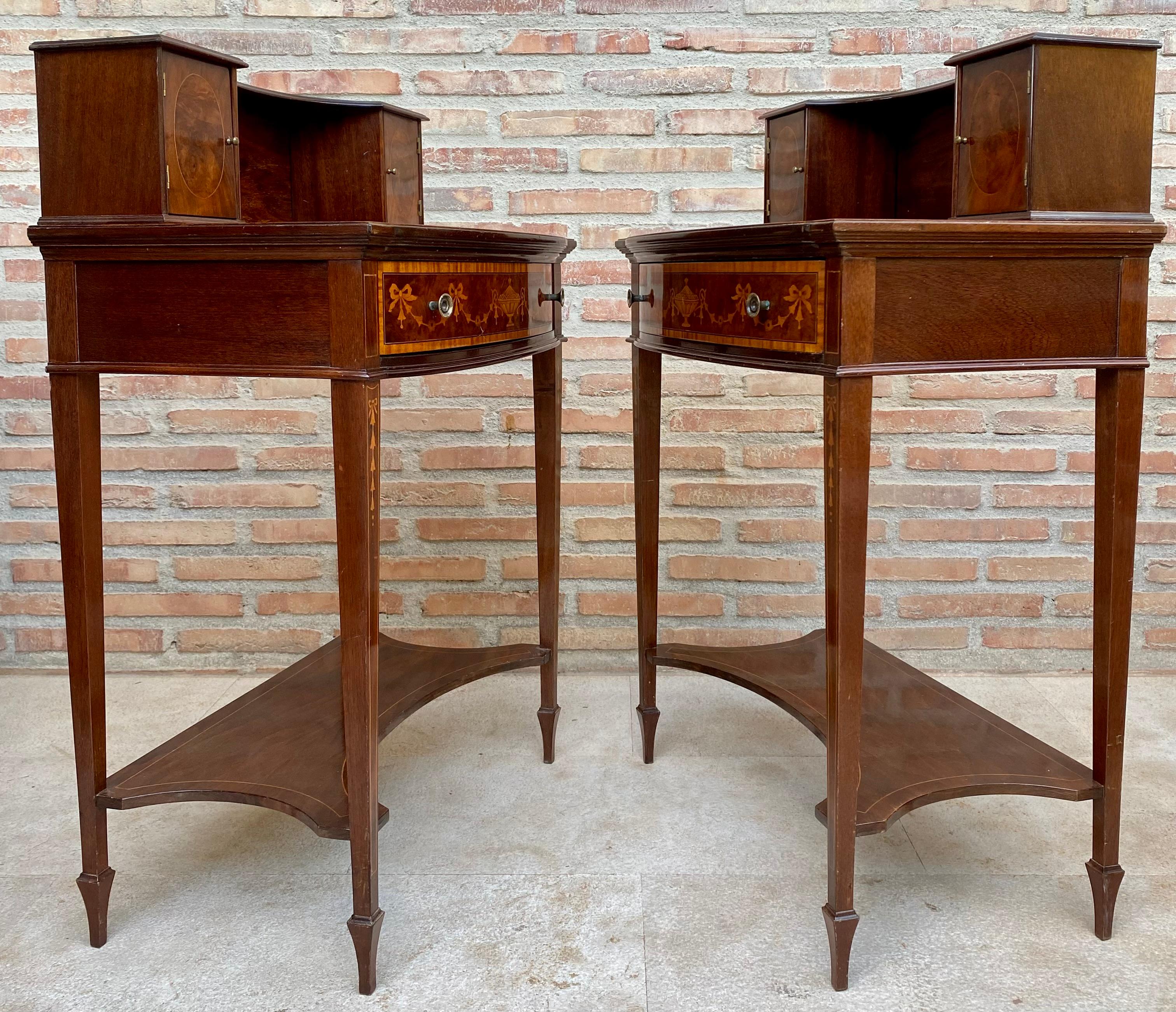 Nightstands with French Marquetry Inlaid, 1920s, Set of 2 For Sale 2
