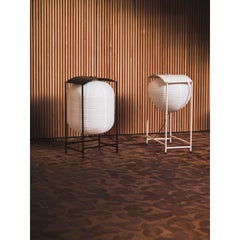 Nigiri Triangular Floor Lamp in Matte Black Iron & Industrial Rice Paper by KIMU