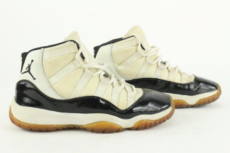 Nike 2000 Youth 6 US Black x White Concord Air Jordan XI 11 834006-101-00  For Sale at 1stDibs