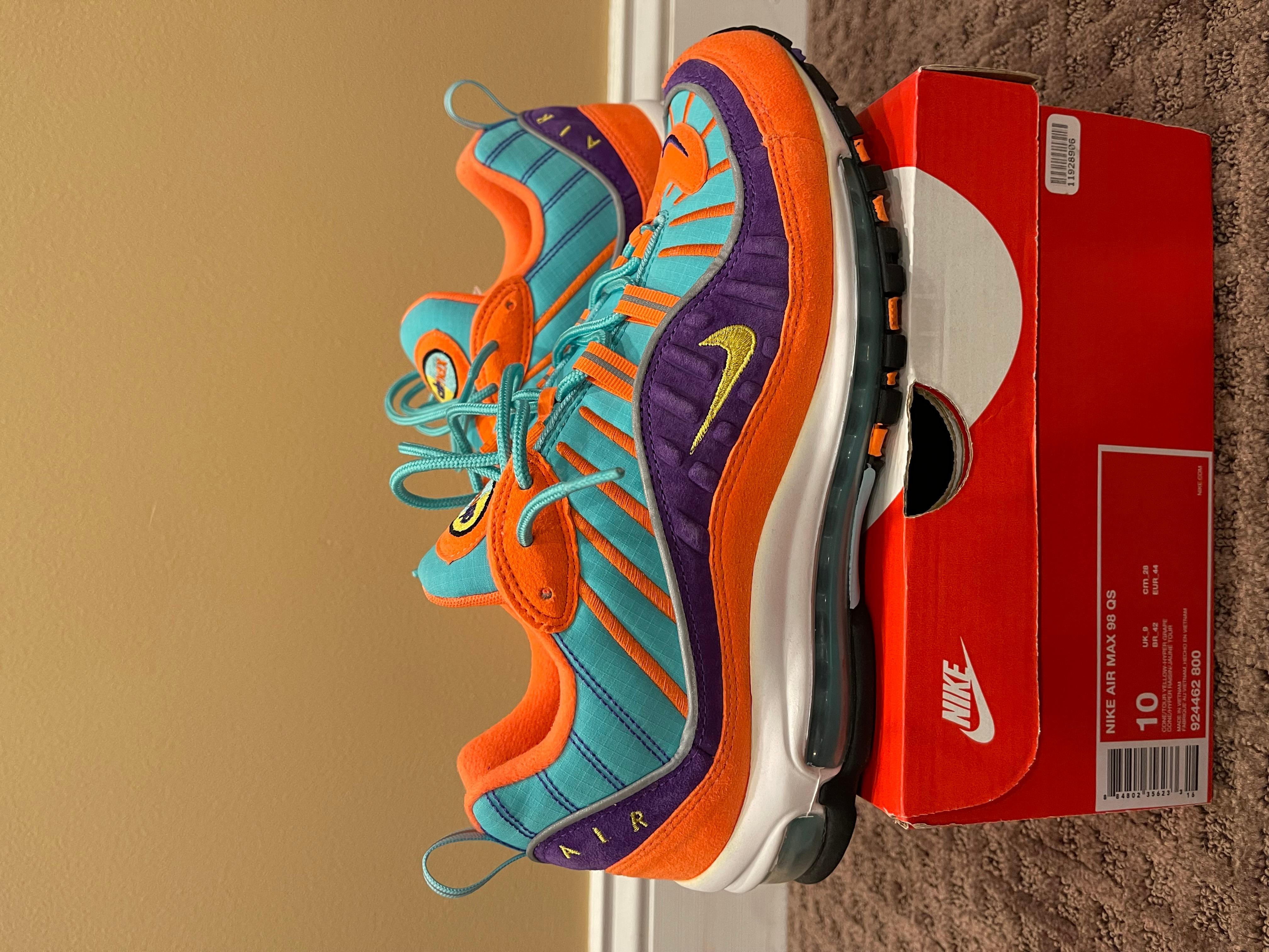 Nike Air Max 98 “Cone”
Size 10
Og all
Excellent condition