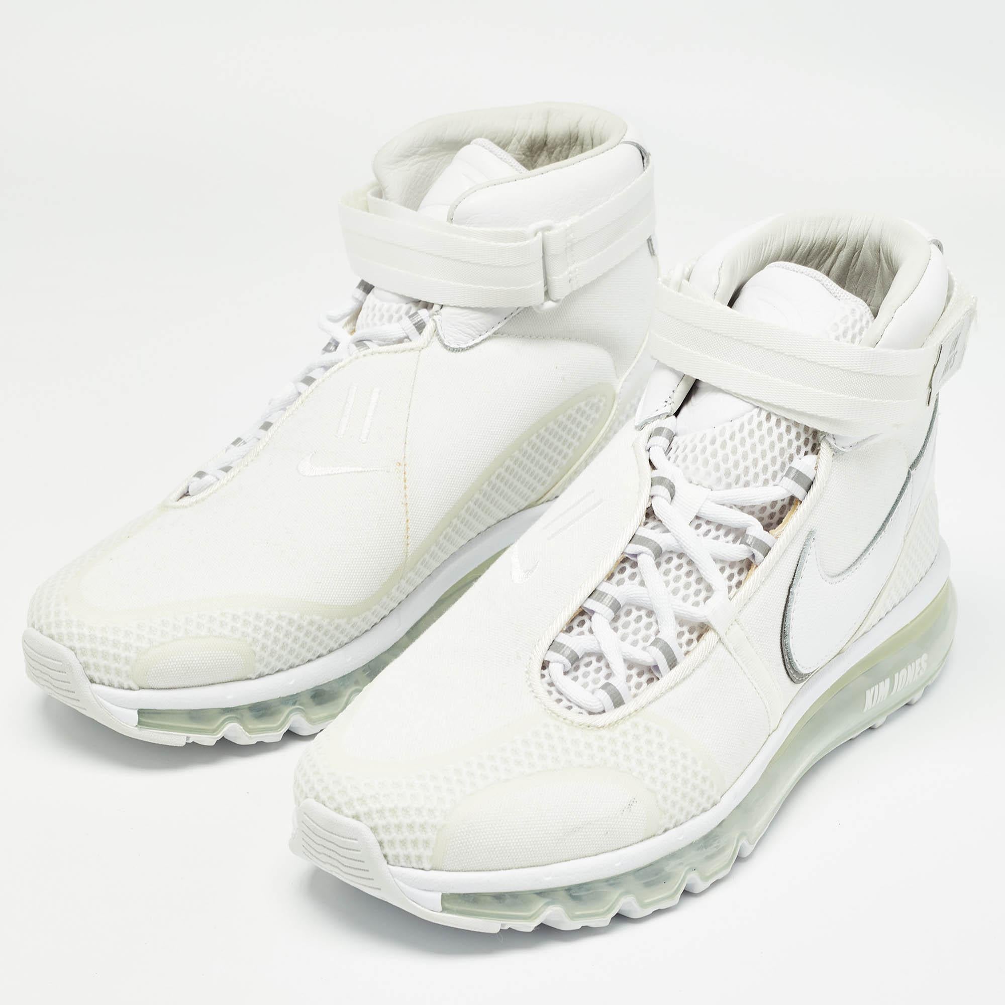 Elevate your footwear game with these Nike Air Max 360 Hi Kim Jones sneakers. Combining well loved elements and unmatched comfort these sneakers will look great on your feet.