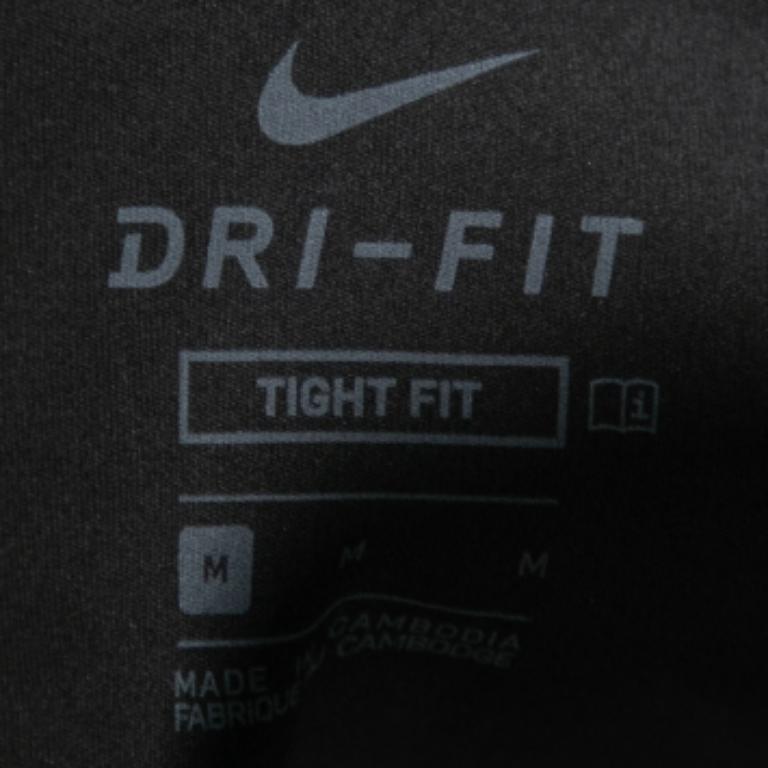 Nike Black Jersey Tight Fit Yoga Pants M. en vente 1