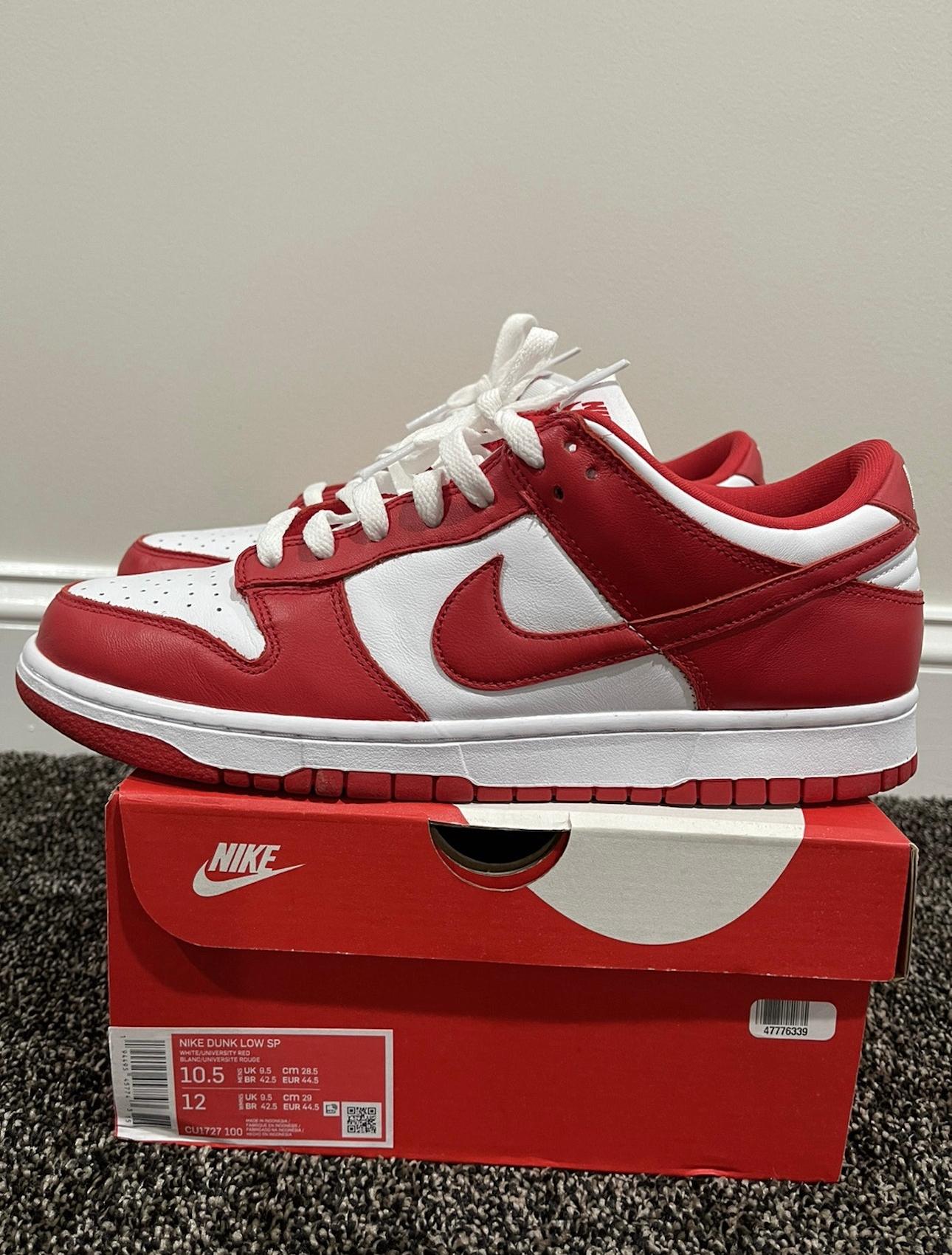 Nike Dunk Low Retro SP “St. John’s” Red Varsity
Size 10.5
Og all
Excellent condition (minus a slight mark on toebox; see pics)