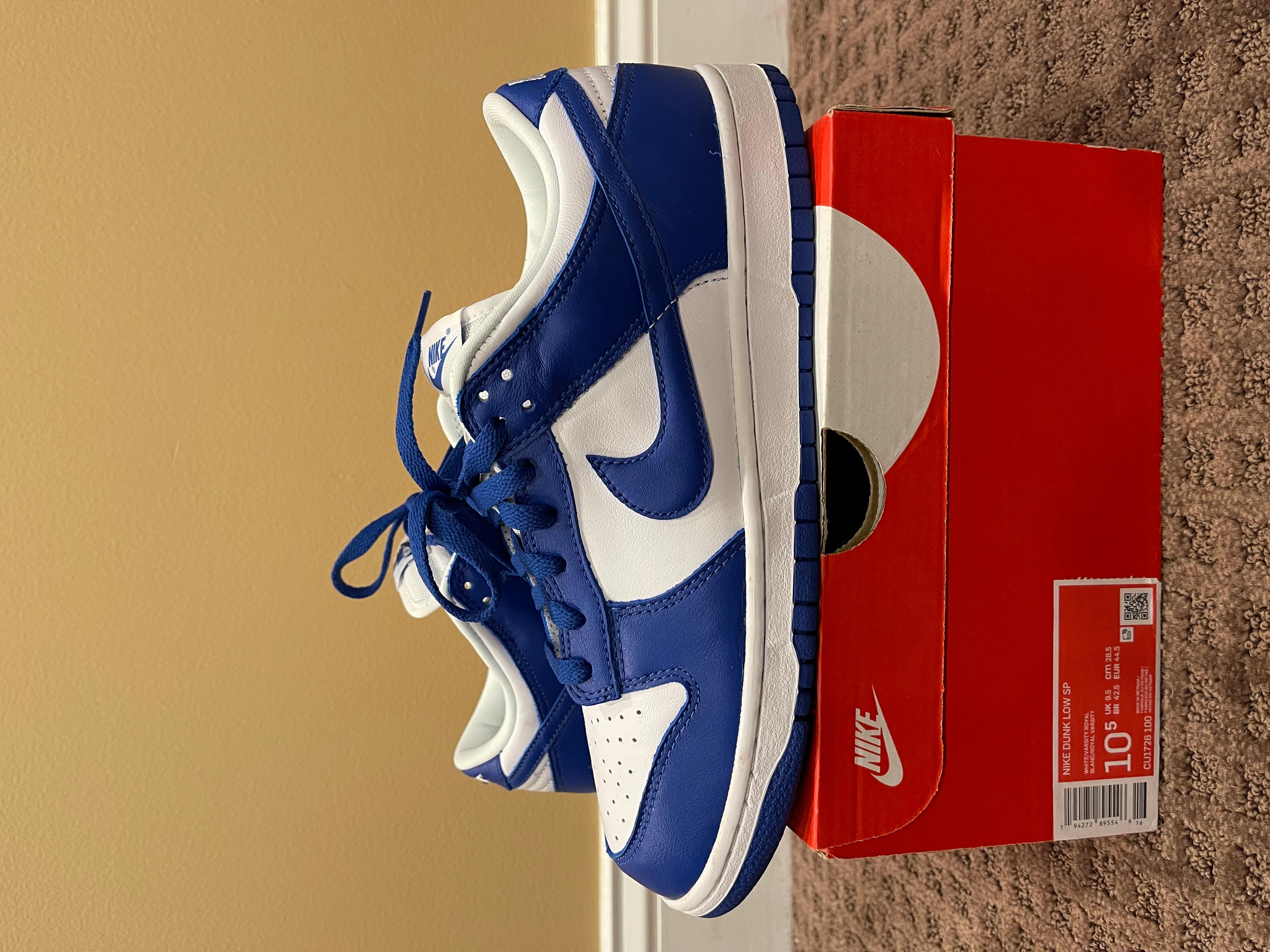 Nike Dunk Low Kentucky Blue 2020
Size 10.5
Og all
Excellent condition