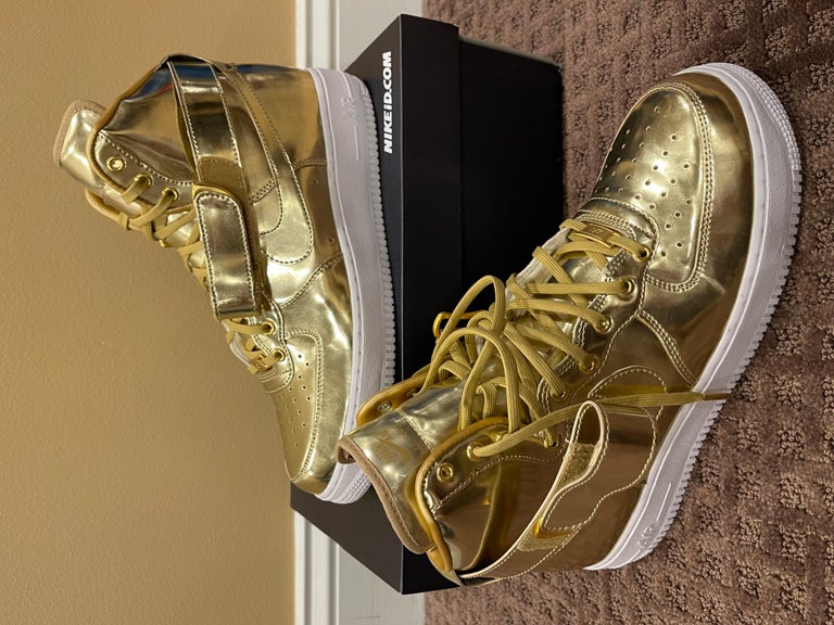 Nike ID Air Force 1 Gold Metallic / Liquid Gold Highs For Sale at 1stDibs