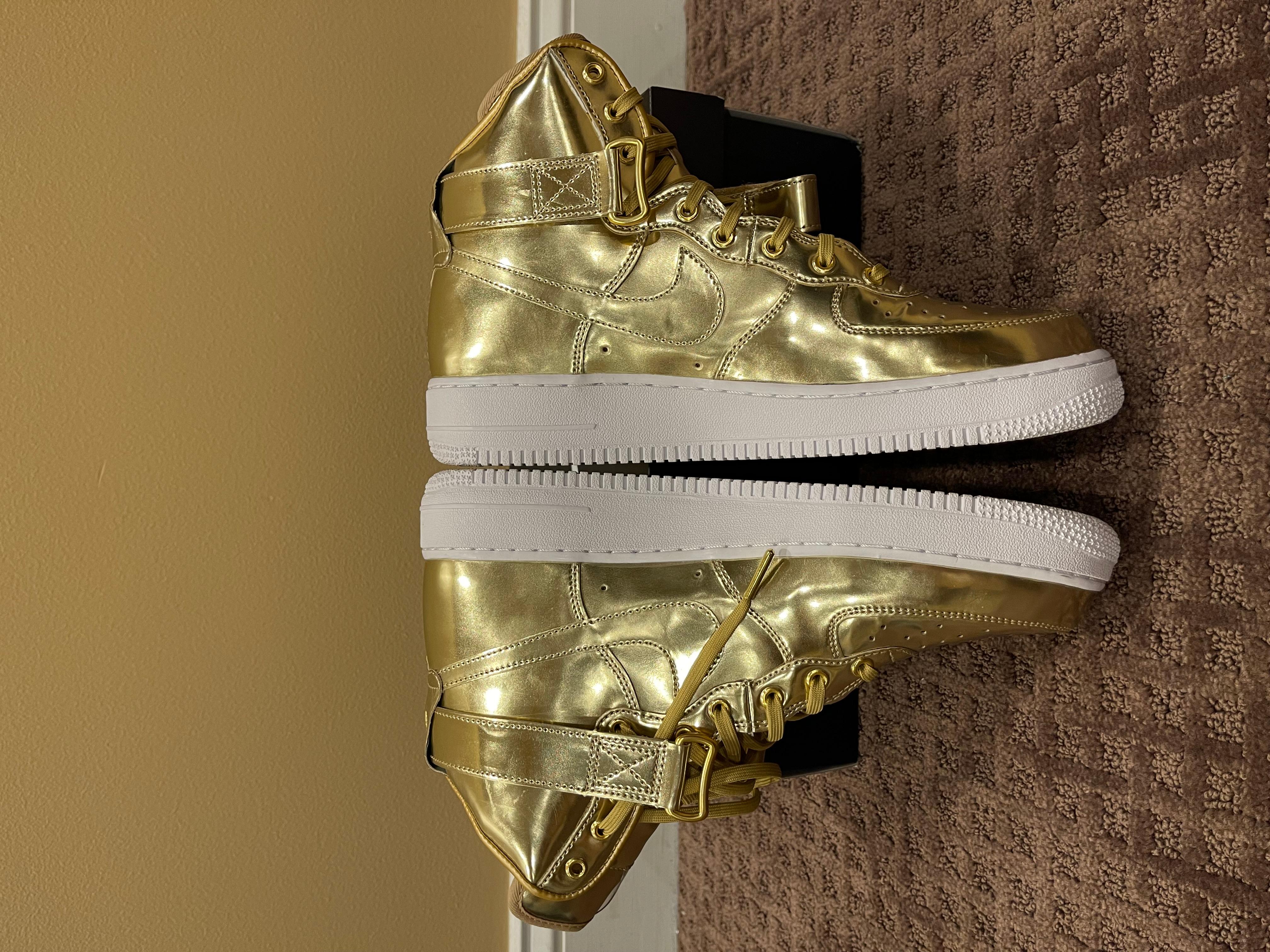 Nike ID Air Force 1 Gold Metallic / Liquid Gold Highs In Excellent Condition In Bear, DE