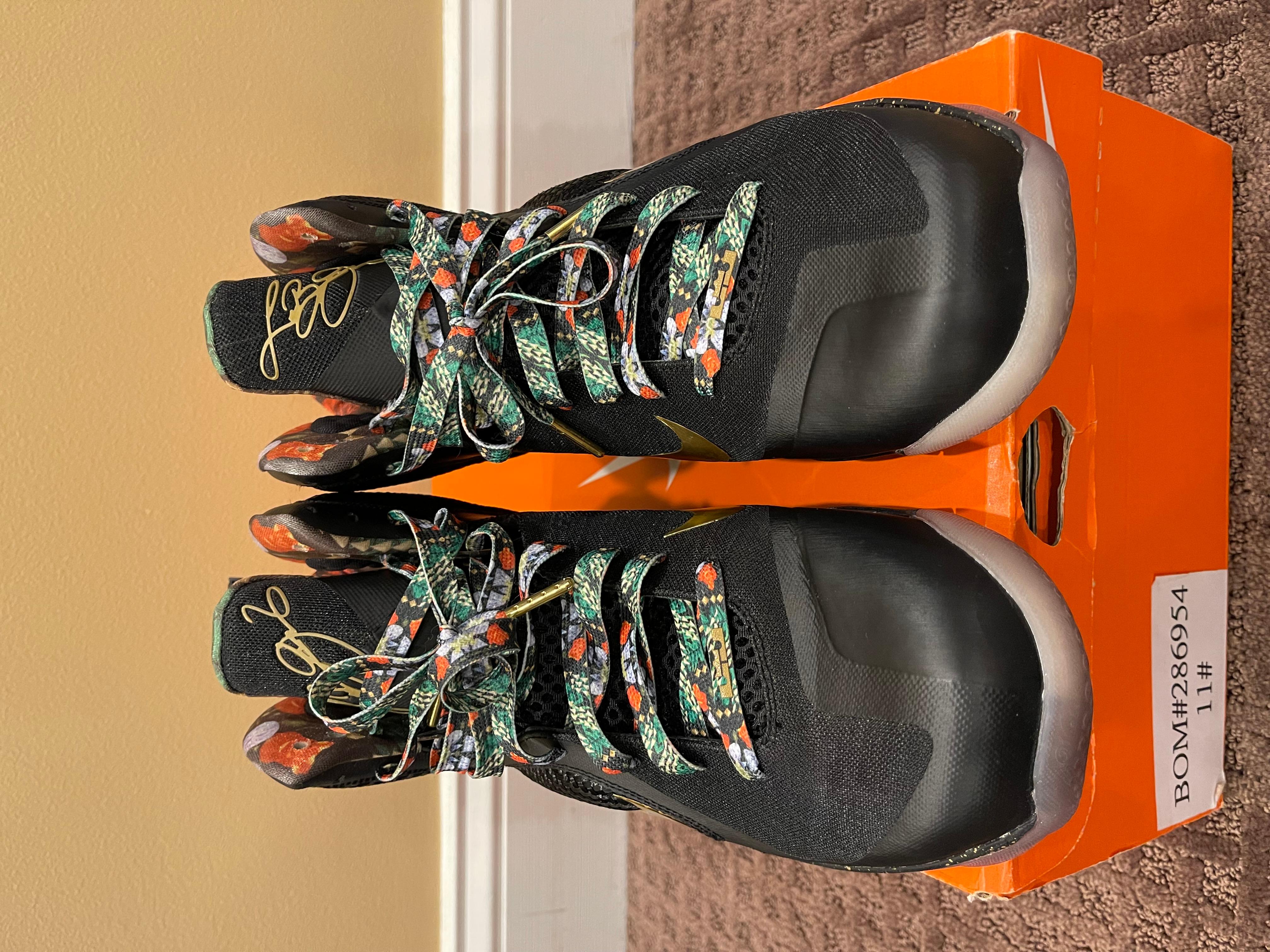 Nike LeBron 9 “Watch the Throne” Promo Sample *RARE* size 11 In Excellent Condition For Sale In Bear, DE