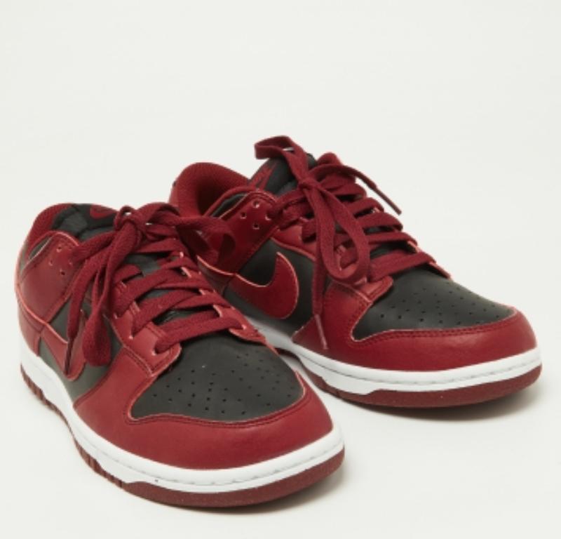 Marron Nike Red/Black Leather Dunk Low Top 