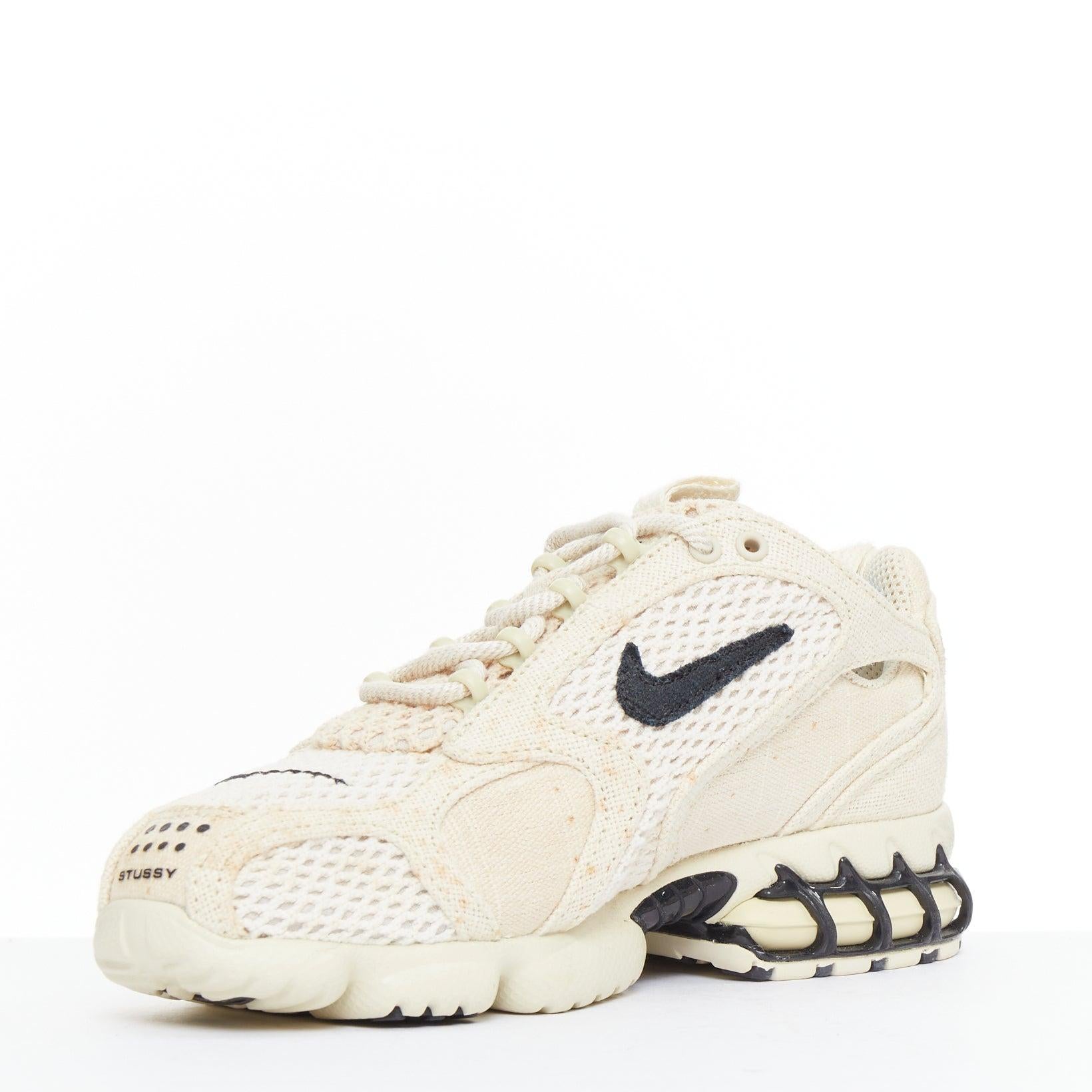 NIKE STUSSY Air Zoom Spiridon Cage 2 Beige fossile noir baskets US4 EU34 Pour femmes en vente