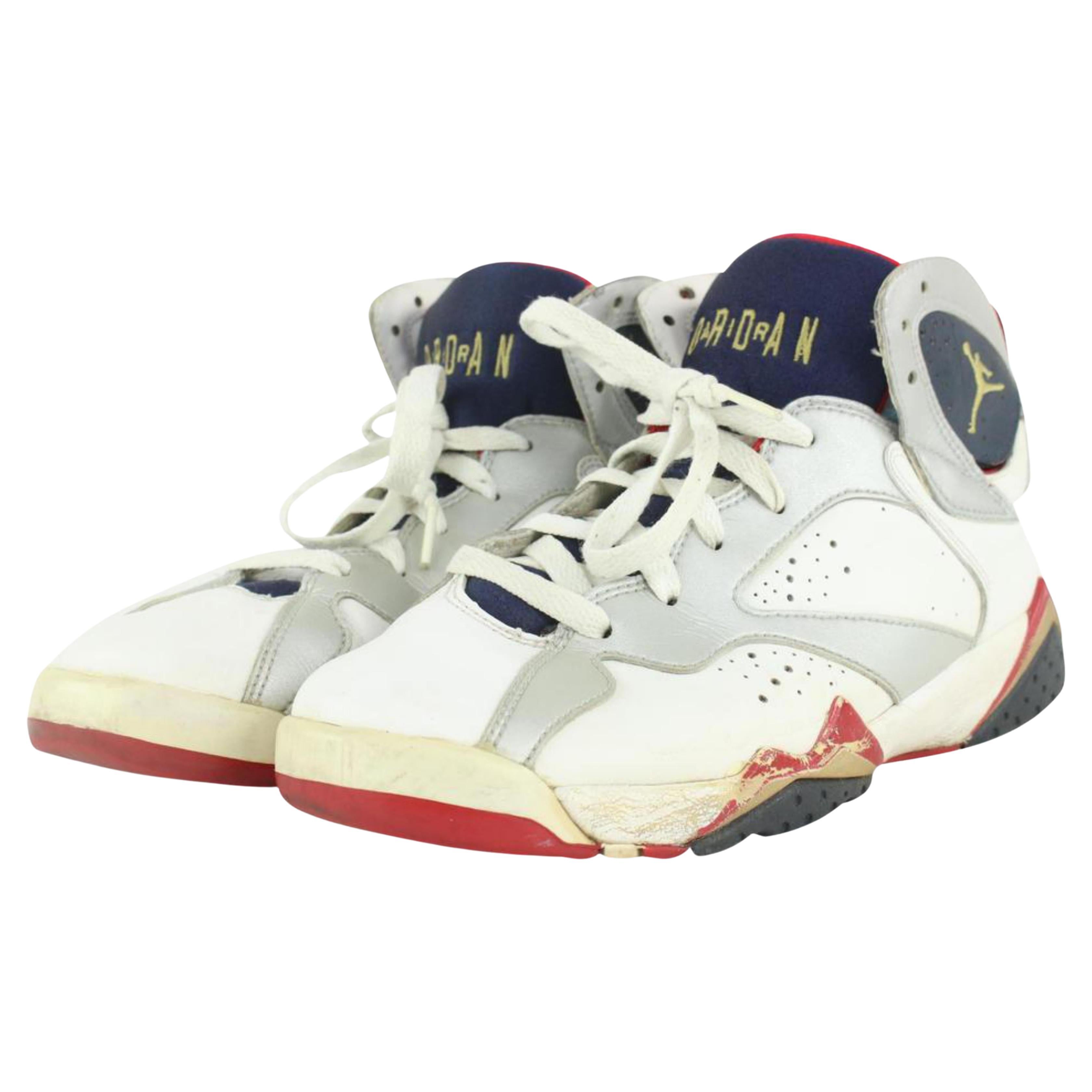 Nike US 7 Youth Olympic White x Red Air Jordan 7 VII 304774-135 For Sale at  1stDibs