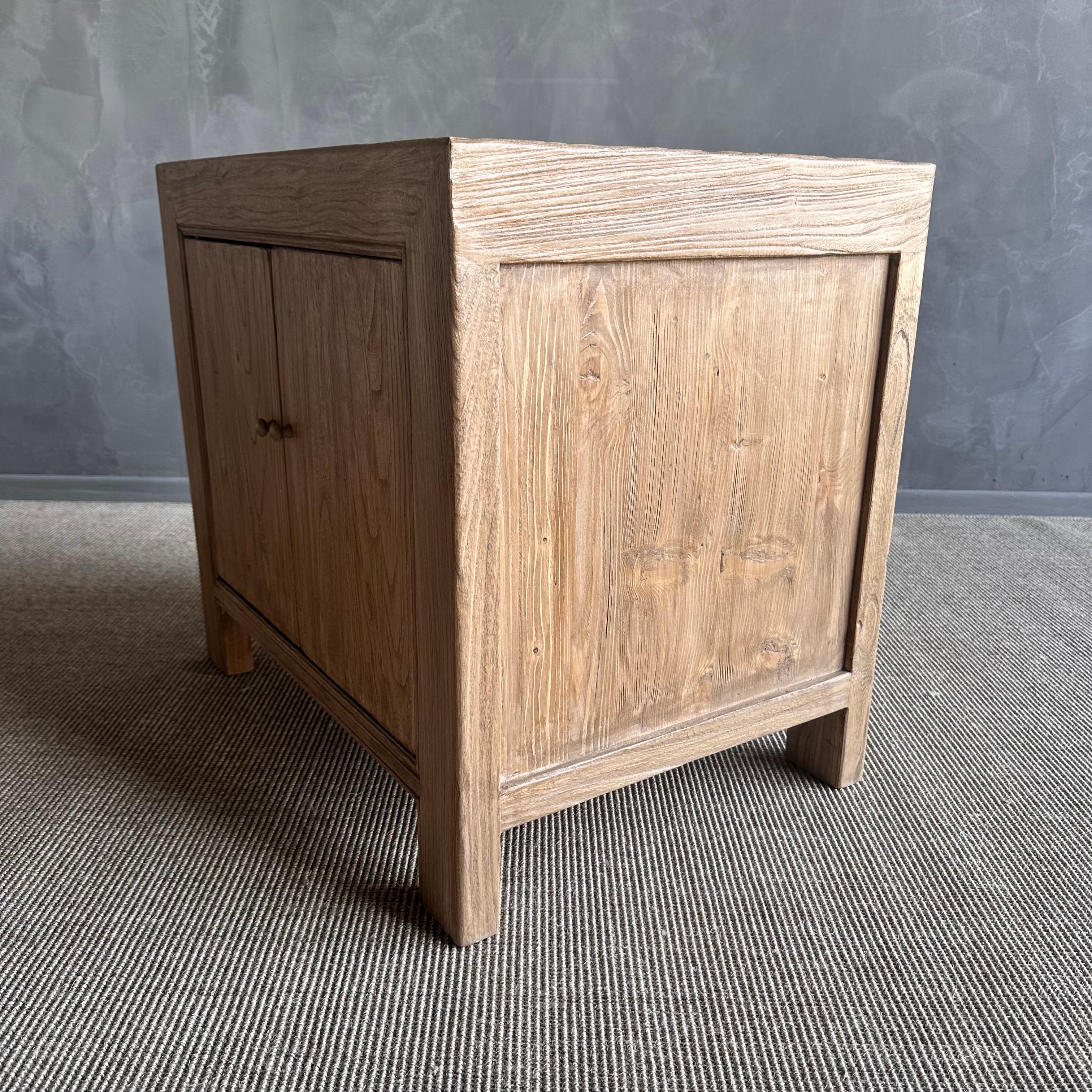 Contemporary Niki Solid Reclaimed Elm Wood Nightstand in Natural Finish For Sale