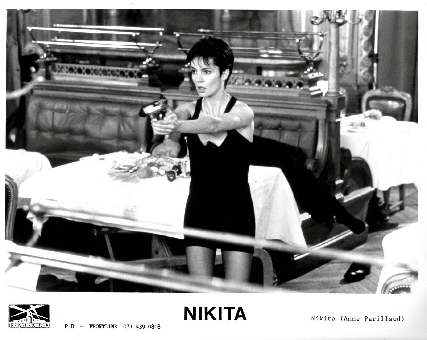 Nikita 1990 Press Publicity Film Movie Still Framed Excellent état - En vente à Bath, Somerset