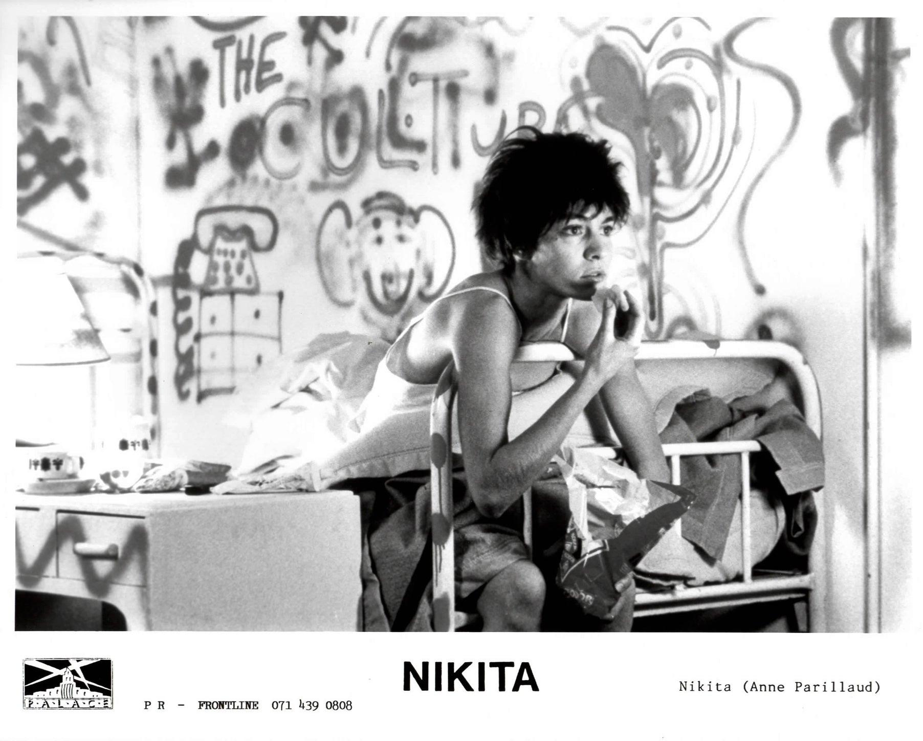 Nikita 1990 Press Publicity Film Movie Still Framed Excellent état - En vente à Bath, Somerset