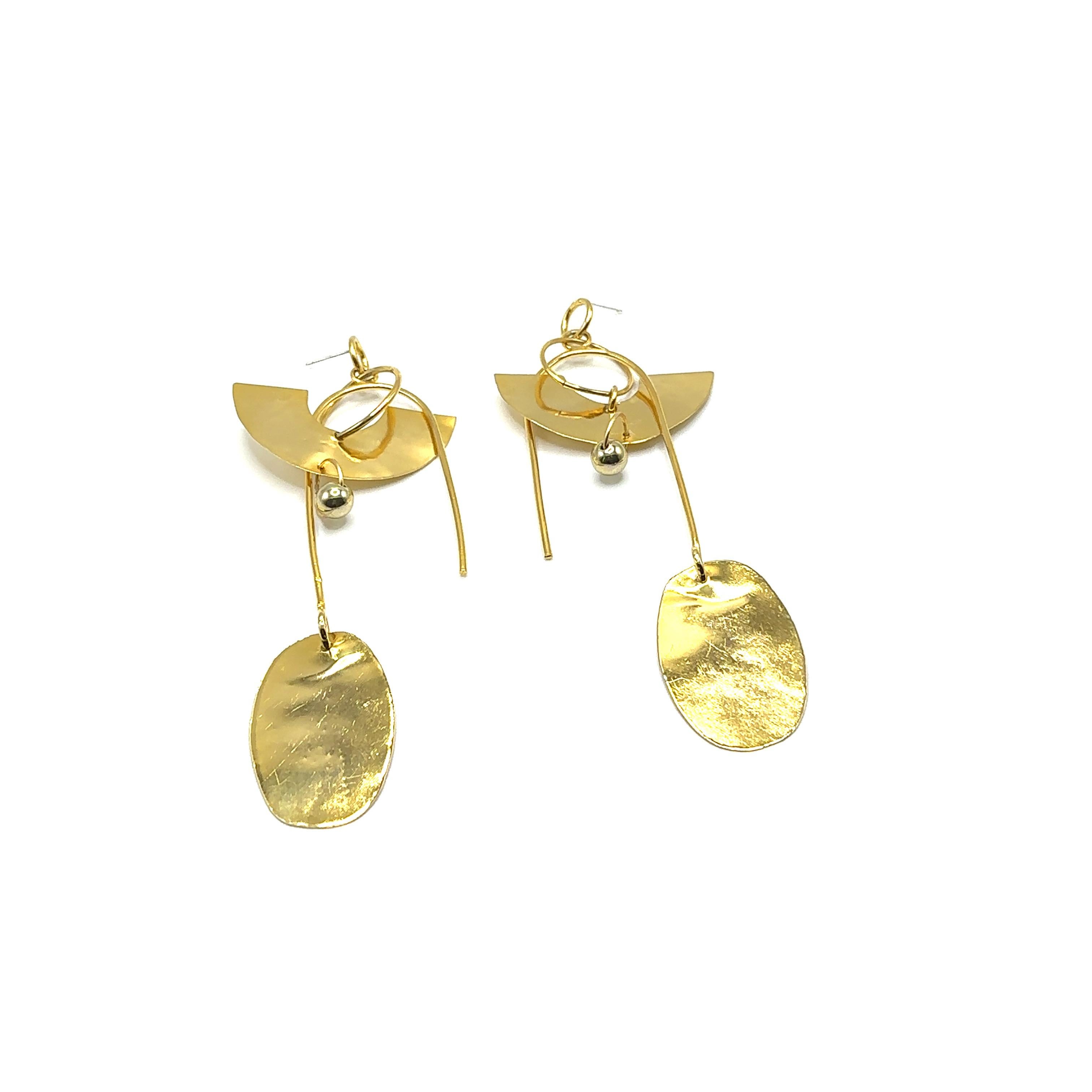 Nikki - Dangle Earrings 14k gold plated In New Condition For Sale In Forest Hills, NY