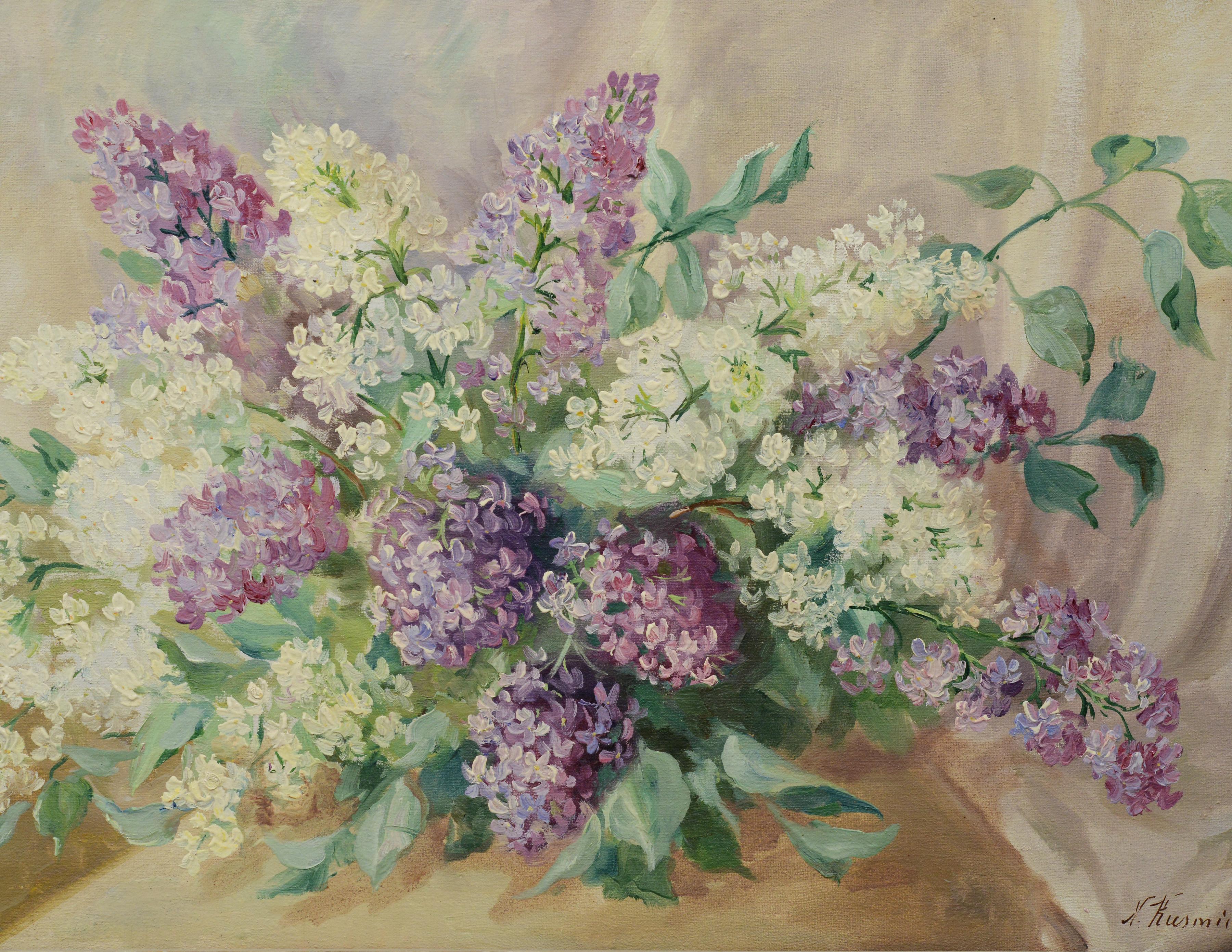 Mitte 20. Jahrhundert Russisches Stillleben Ölgemälde Fliederstrauß Gerahmt Signiert (Braun), Still-Life Painting, von Nikolai Kusmin