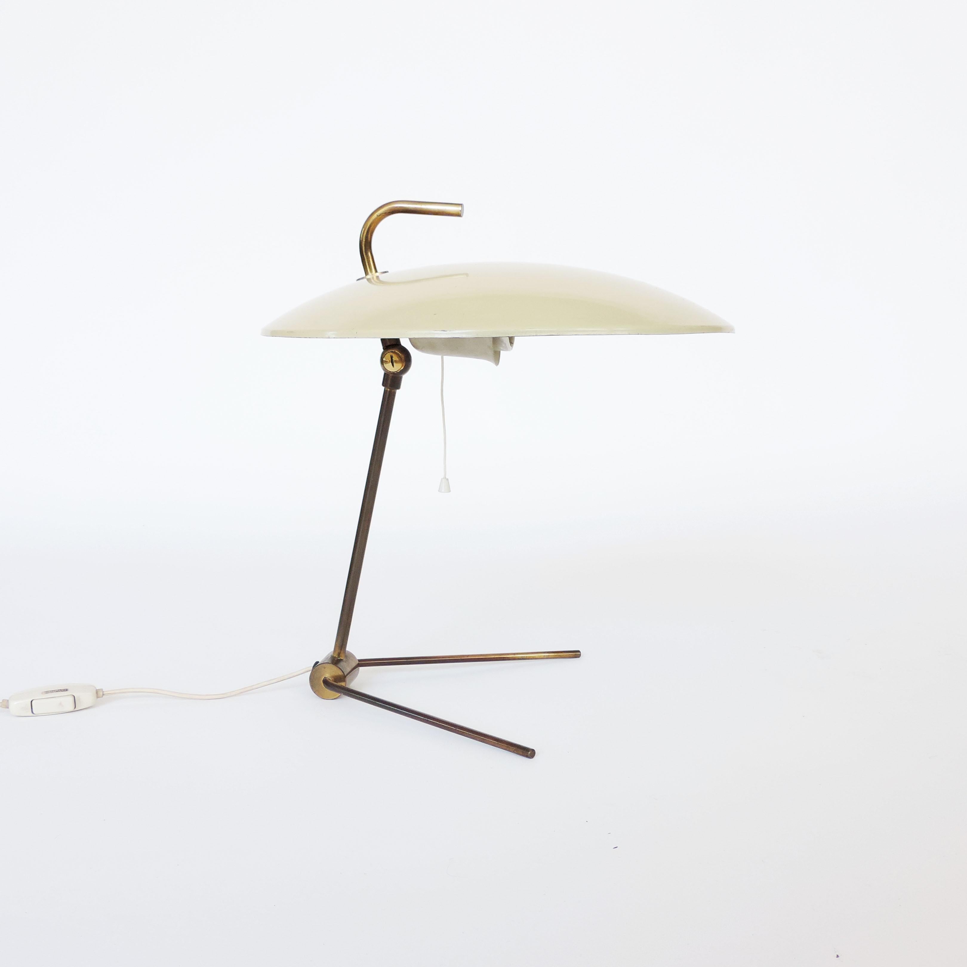 Futurist Nikolay Diulgheroff Art Deco Futurism Table Lamp, Italy, 1938